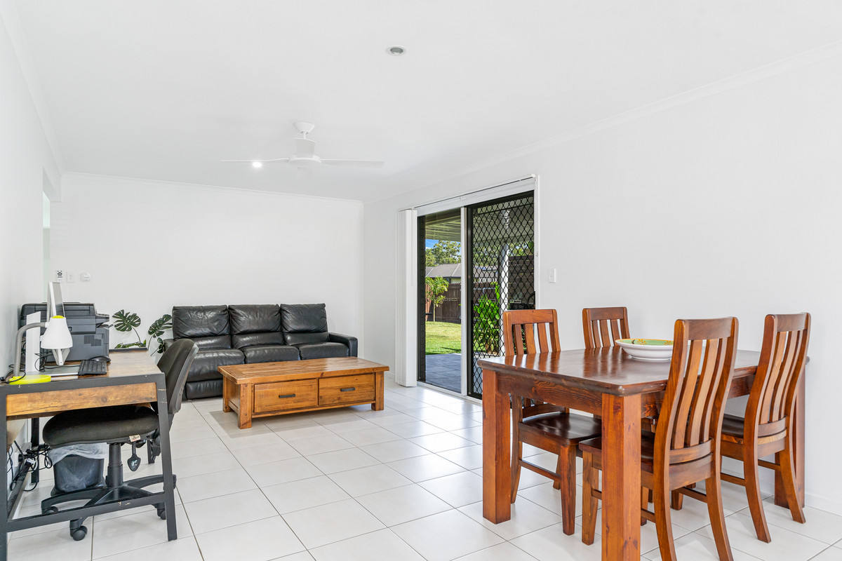 8 CASSOWARY STREET, Kawungan QLD 4655 - Image 4
