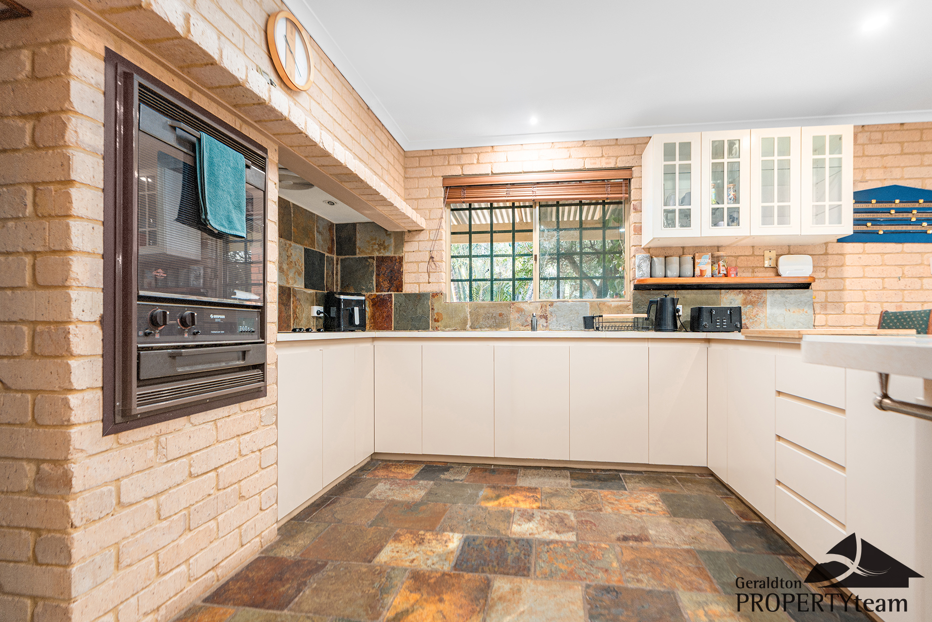 13 GANTHEAUME CRESCENT, Kalbarri WA 6536 - Image 5