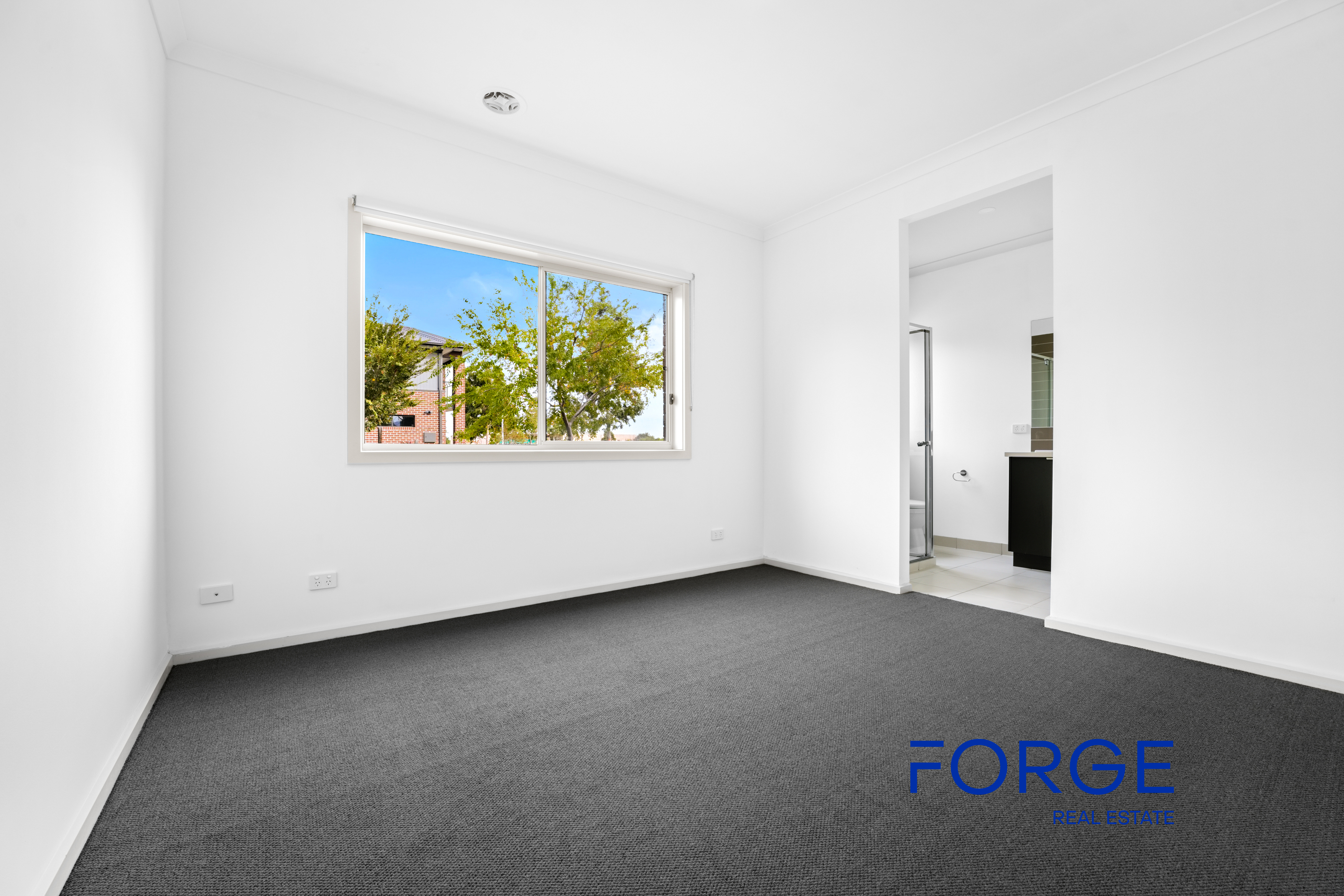 7 MULLOWAY DRIVE, Point Cook VIC 3030 - Image 7