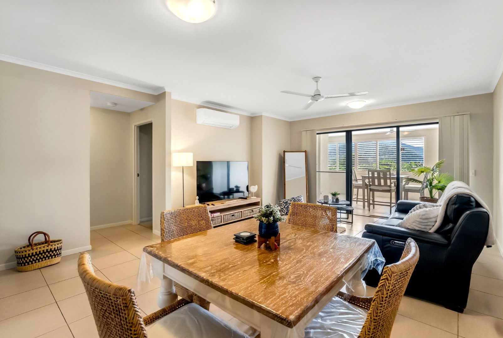 316/331-335 Lake Street, Cairns North, Qld, 4870 - Image 4