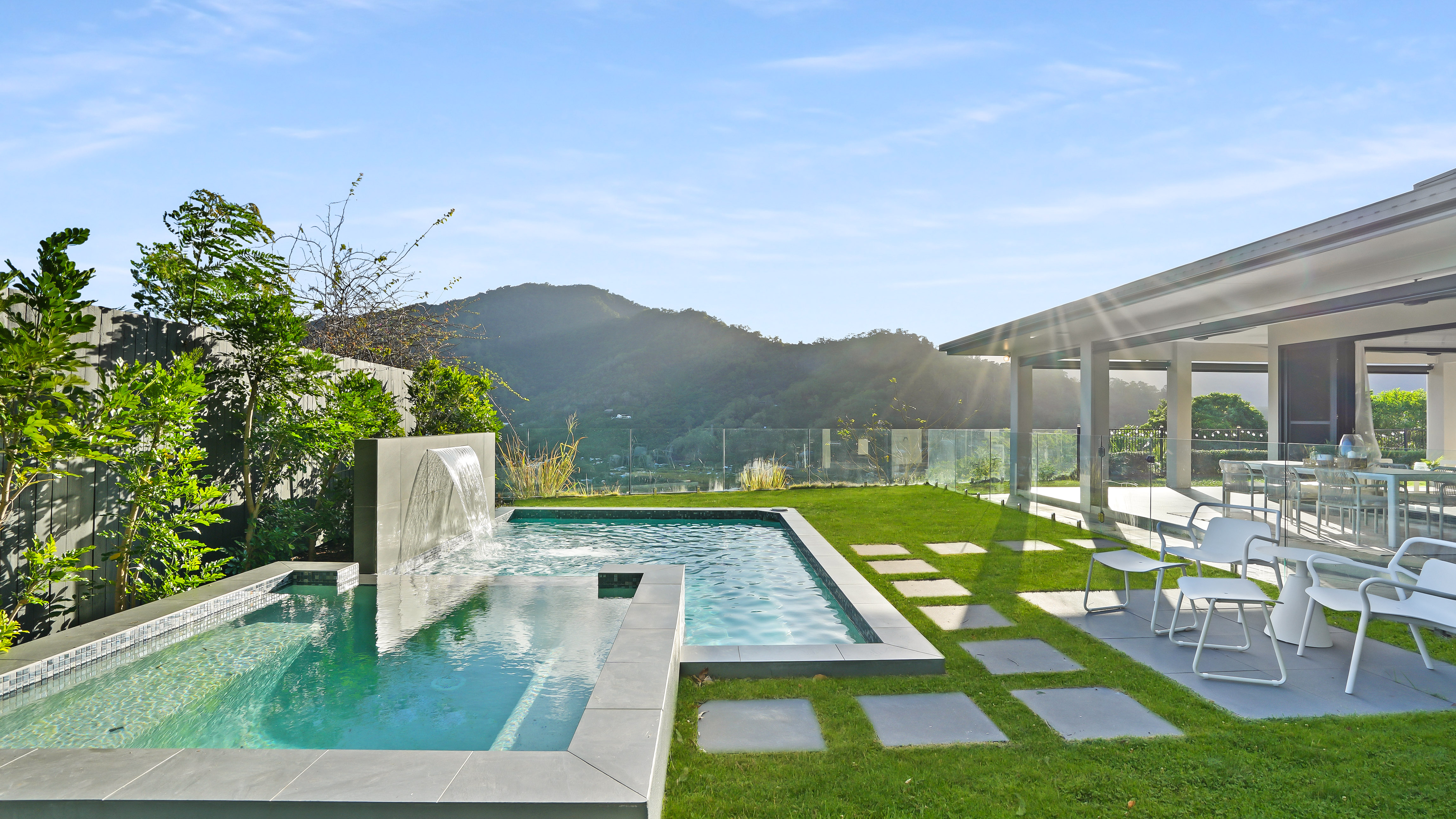 50-52 East Parkridge Drive, Brinsmead, QLD 4870 - Image 1