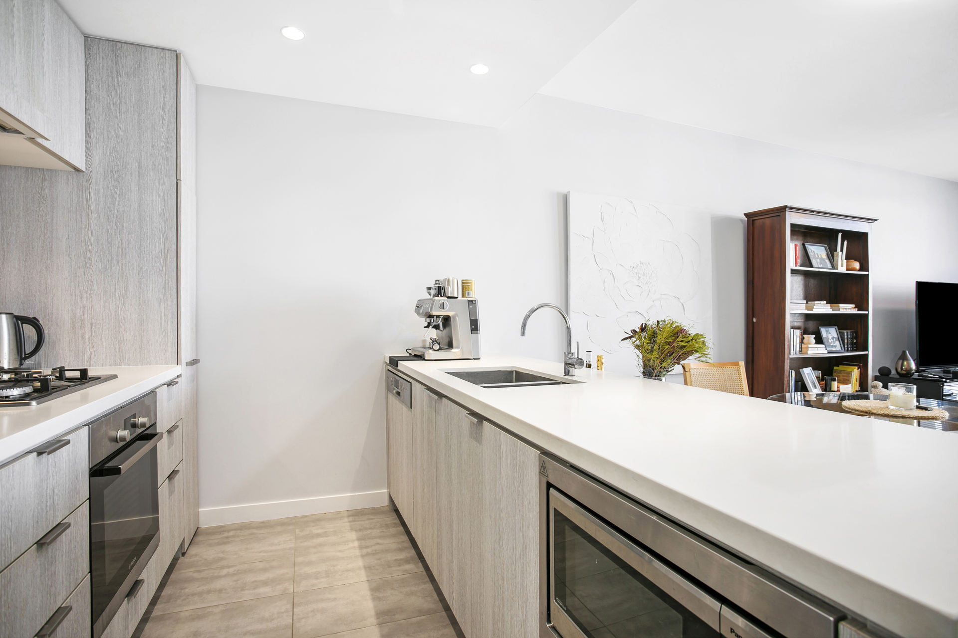 604/1 Foreshore Boulevard, Woolooware, NSW 2230 - Image 4