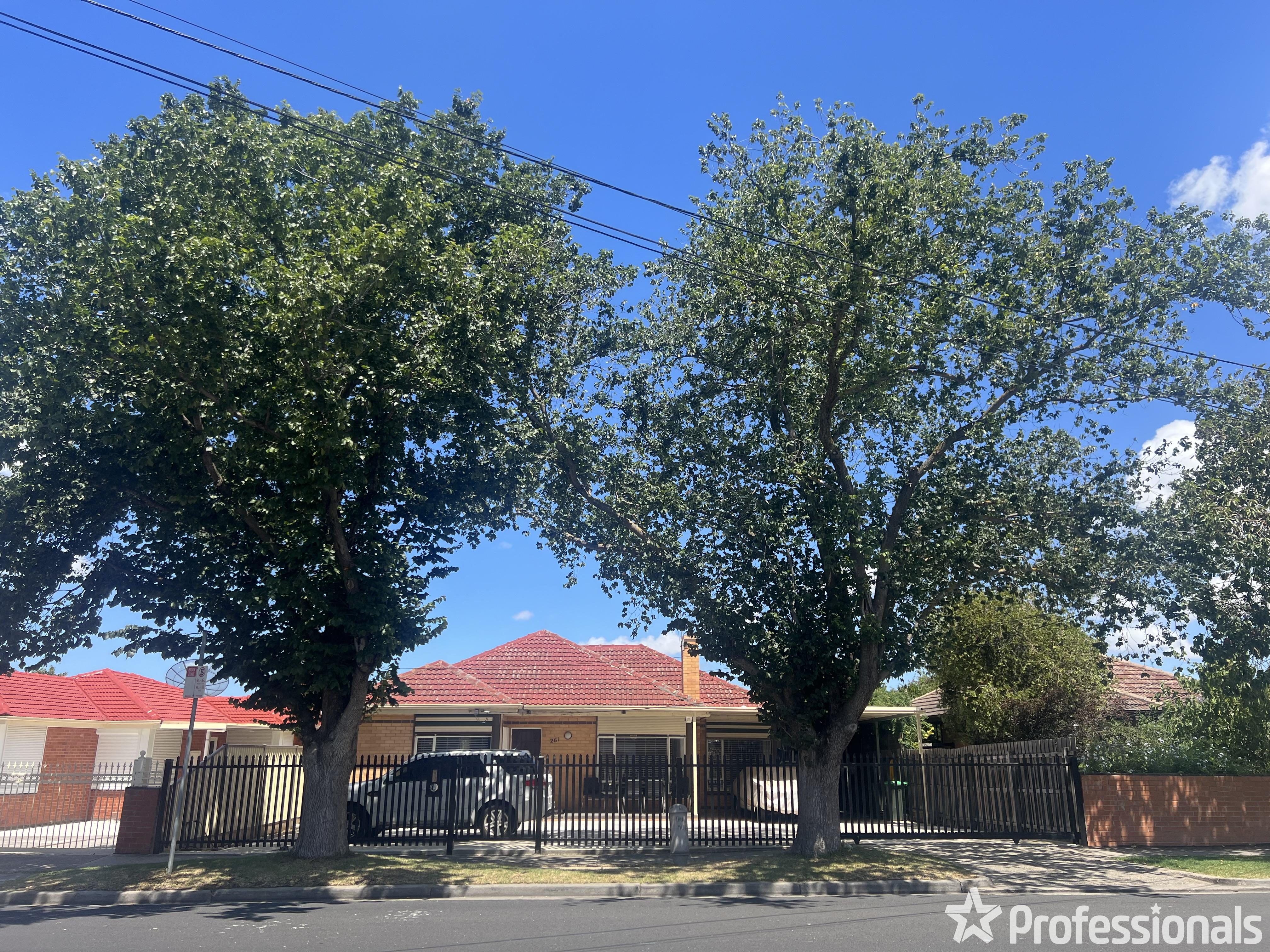 4-bedroom house at 261 Main Road West, St Albans, VIC 3021, Brimbank, Victoria