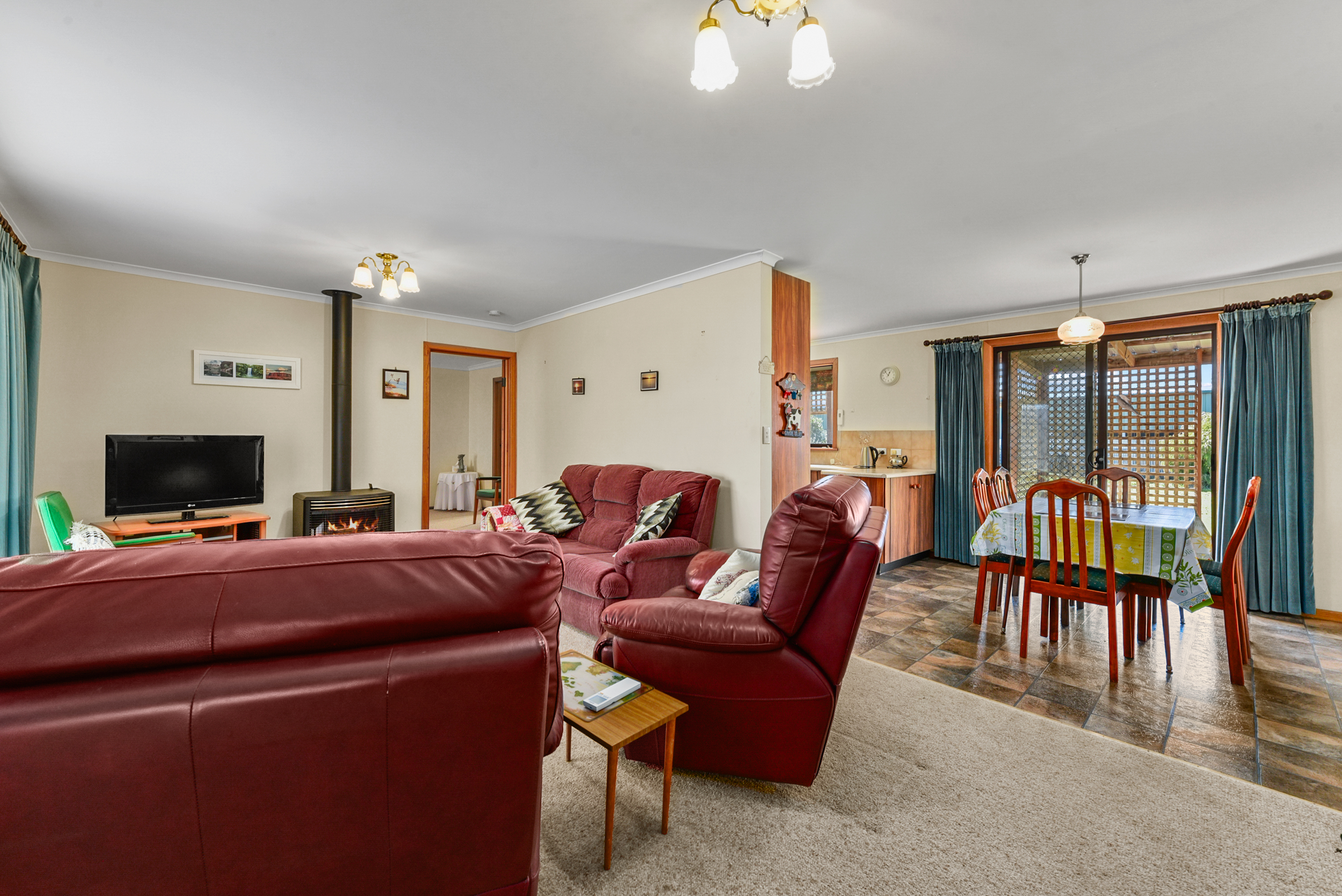 4-bedroom house at 64 SEAVIEW DRIVE, Pinks Beach SA 5275, , South Australia