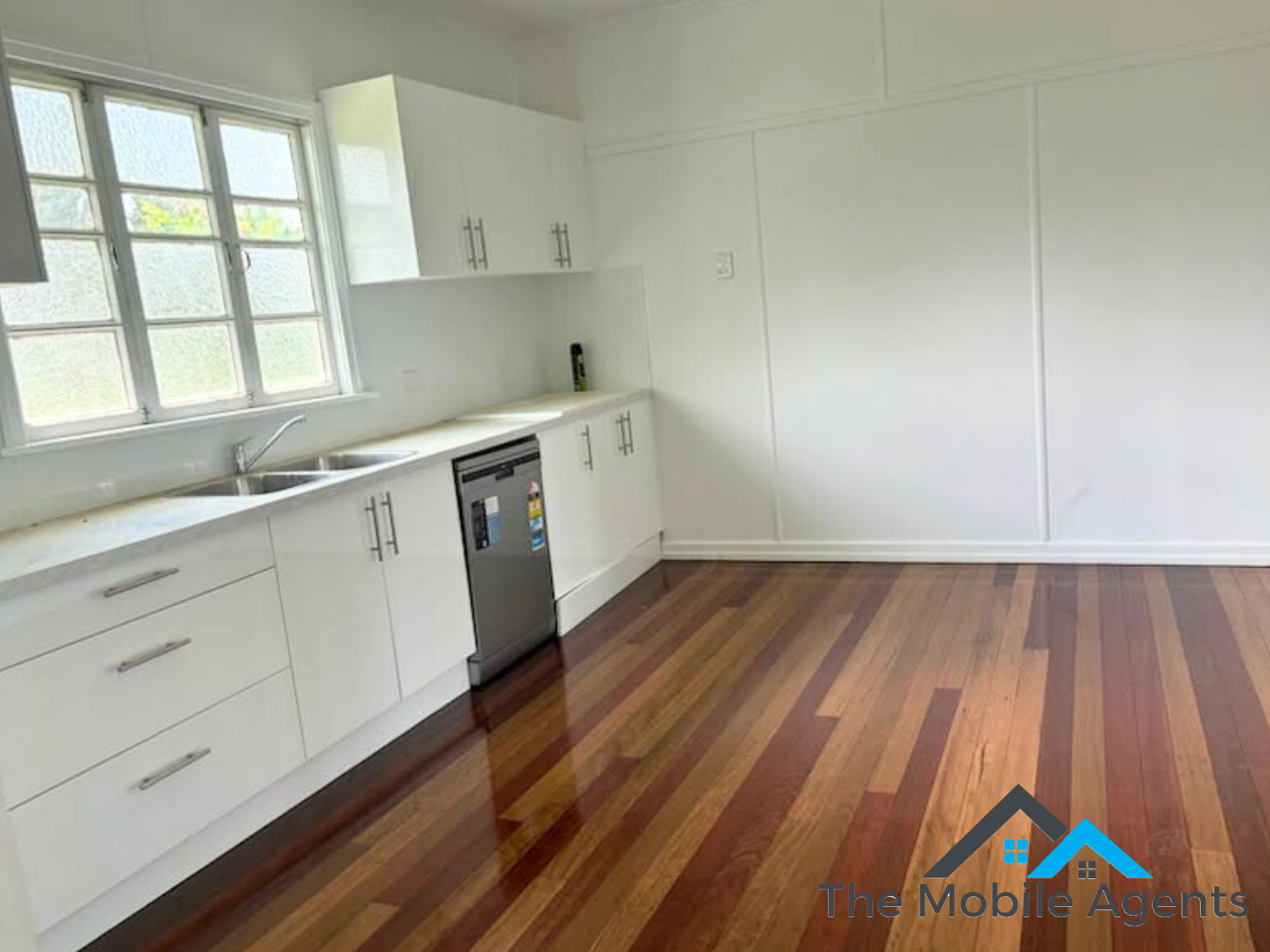 28 SYDNEY STREET, Brassall QLD 4305 - Image 7