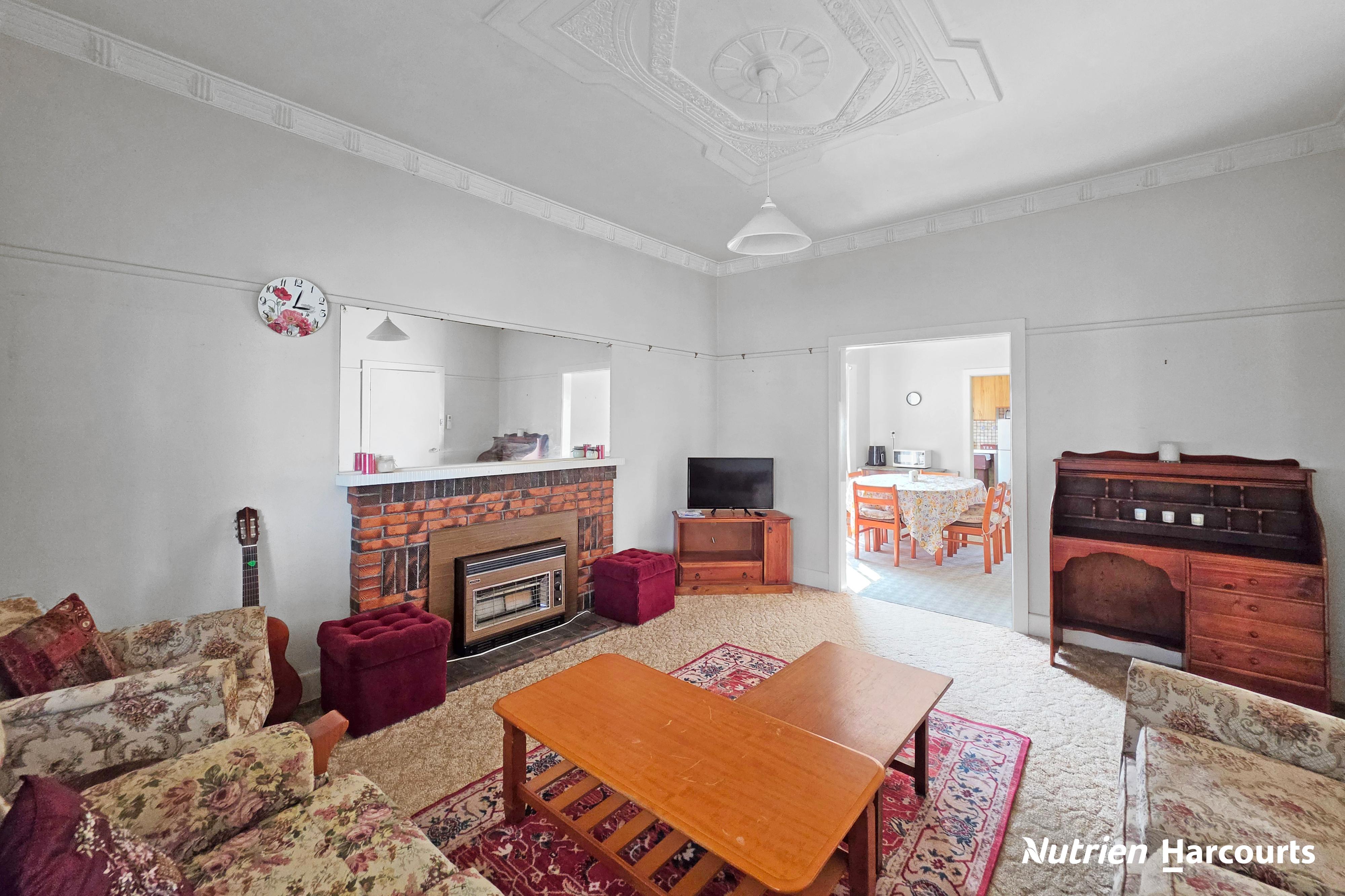 9 Dougherty Street, Yarram, VIC 3971 - Image 4