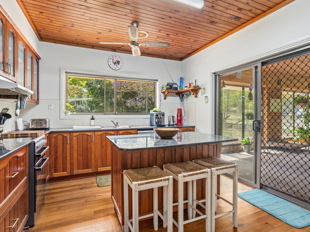 3-bedroom house at 16 Ruprechts Road, Mitchells Island, NSW 2430, Mid-Coast, New South Wales