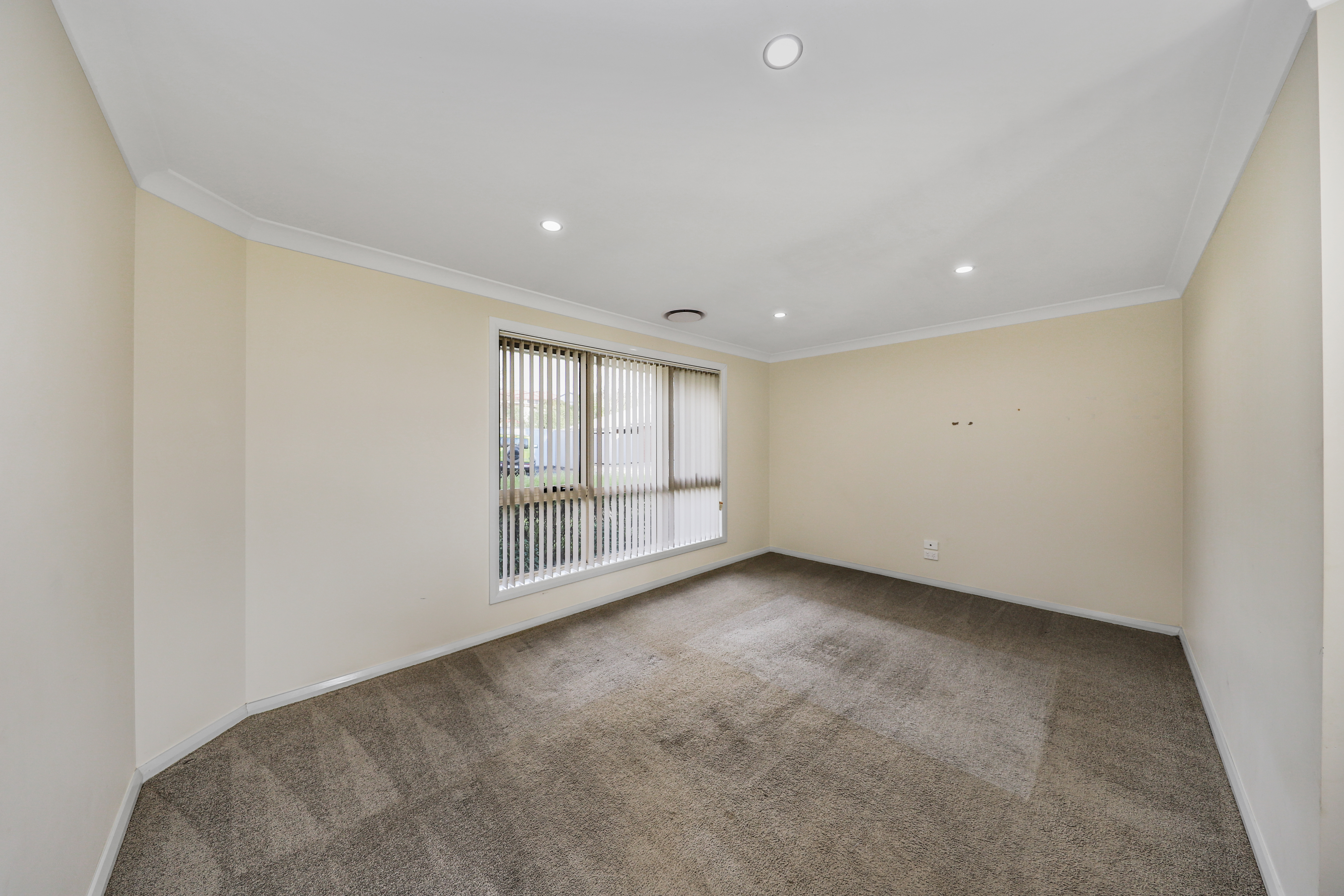 2/63 Bundara Crescent, Tumut, NSW 2720 - Image 2