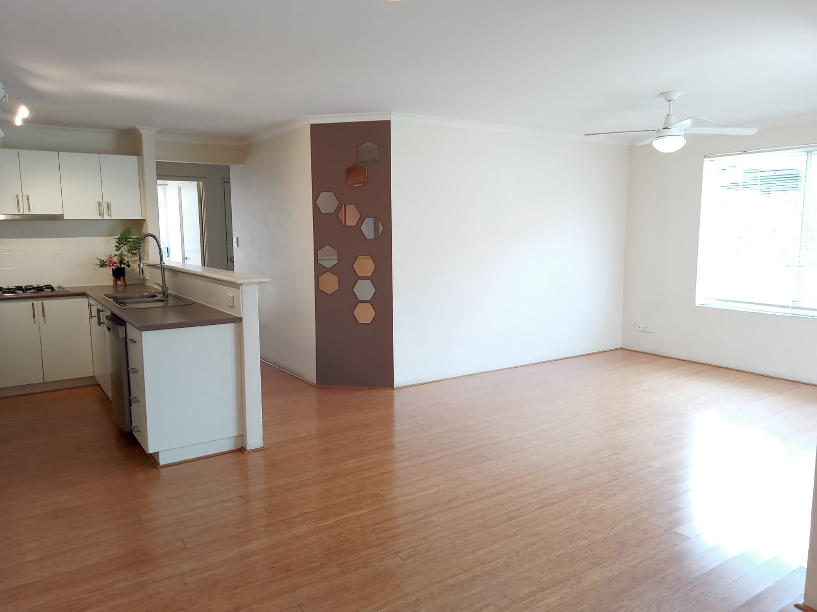 8/8 Acton Avenue, Bentley, WA 6102 - Image 5