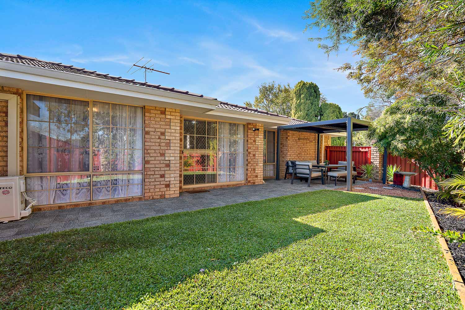 7/3 Morrow Mews, Kardinya, WA 6163 - Image 2