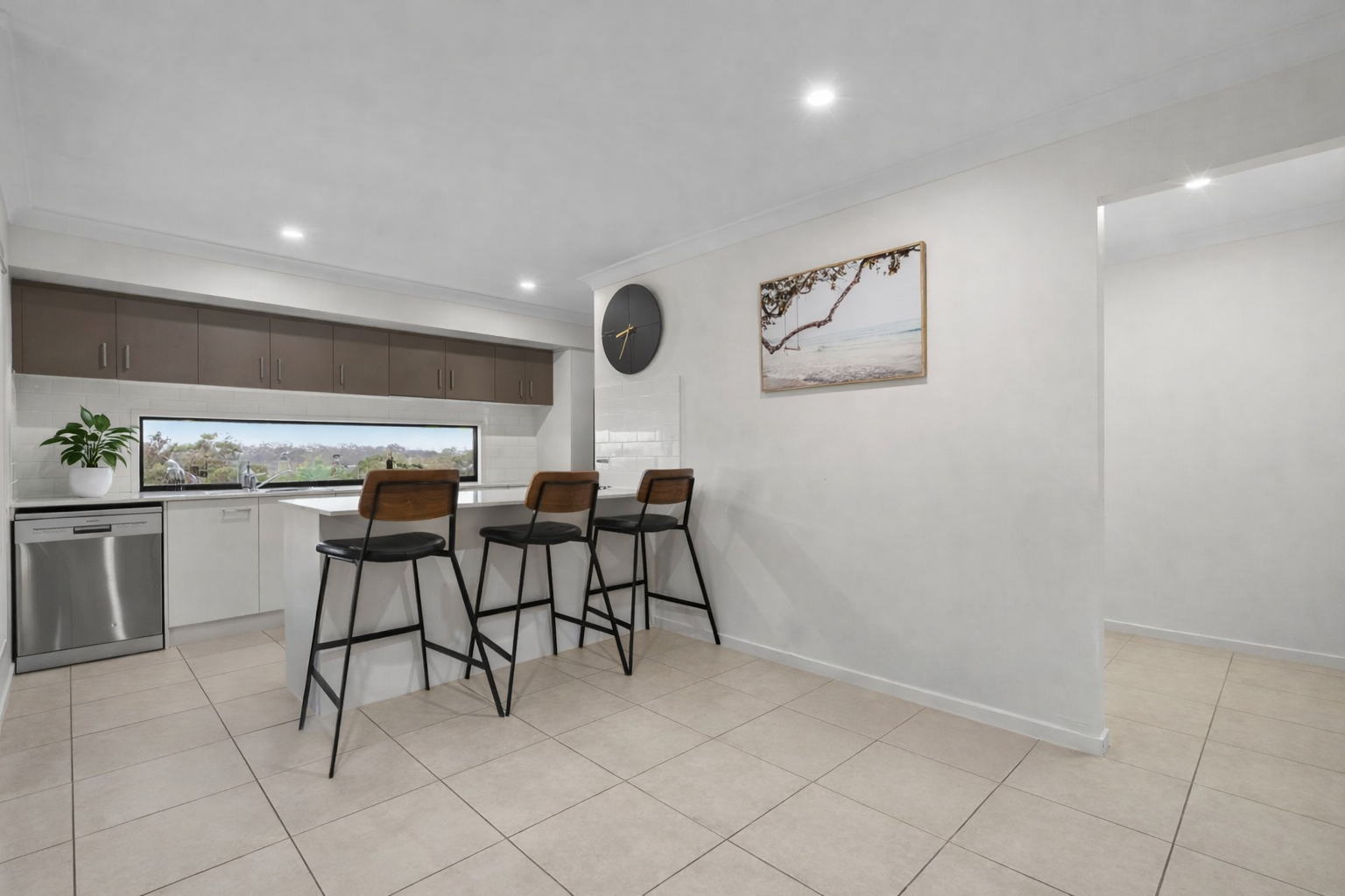 68 Dysart Drive, Holmview, Qld, 4207 - Image 4