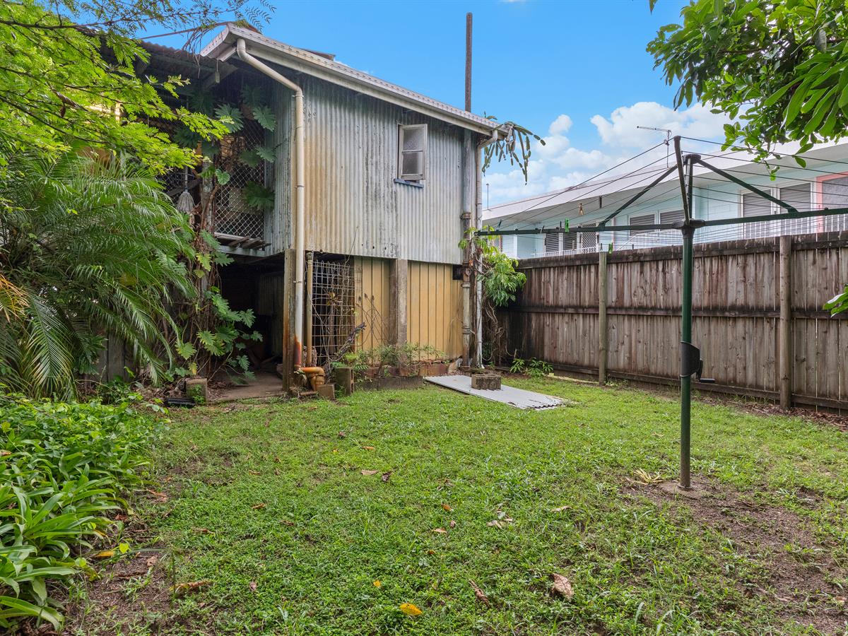 
      /220-224 Sheridan Street, Cairns North, Qld, 4870 - Image 6