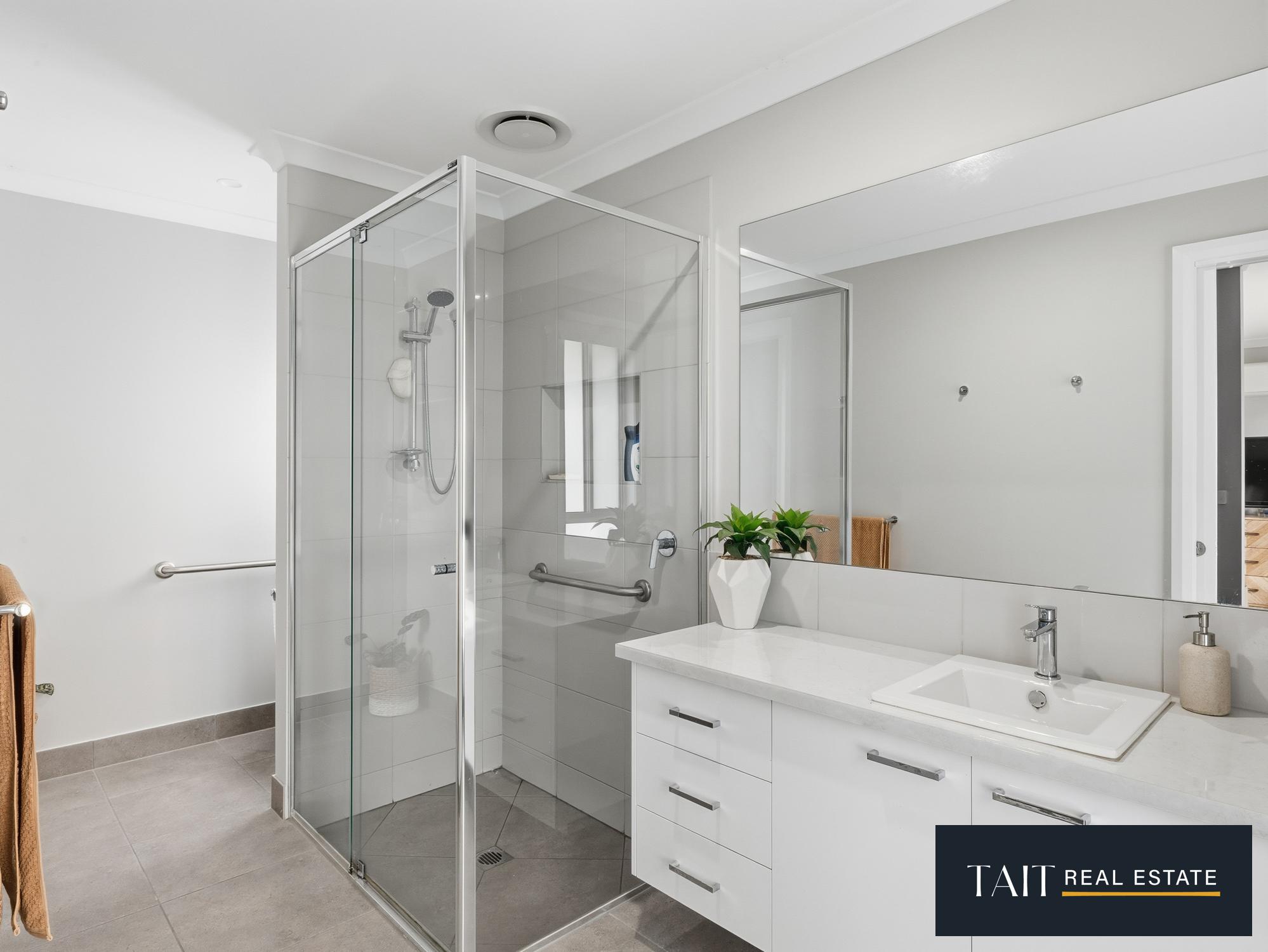 4-bedroom house at 4 Mcgregor Street, Eldorado, VIC 3746, Wangaratta, Victoria