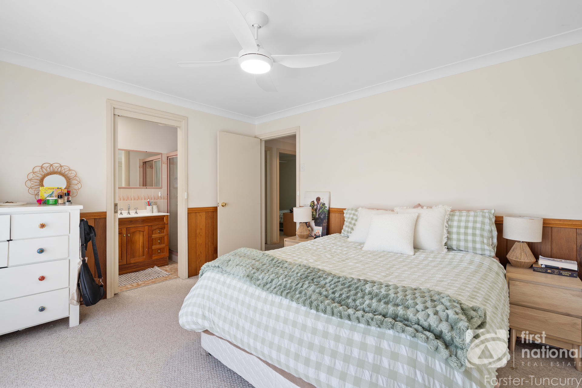 13 VICTOR AVENUE, Forster NSW 2428 - Image 10