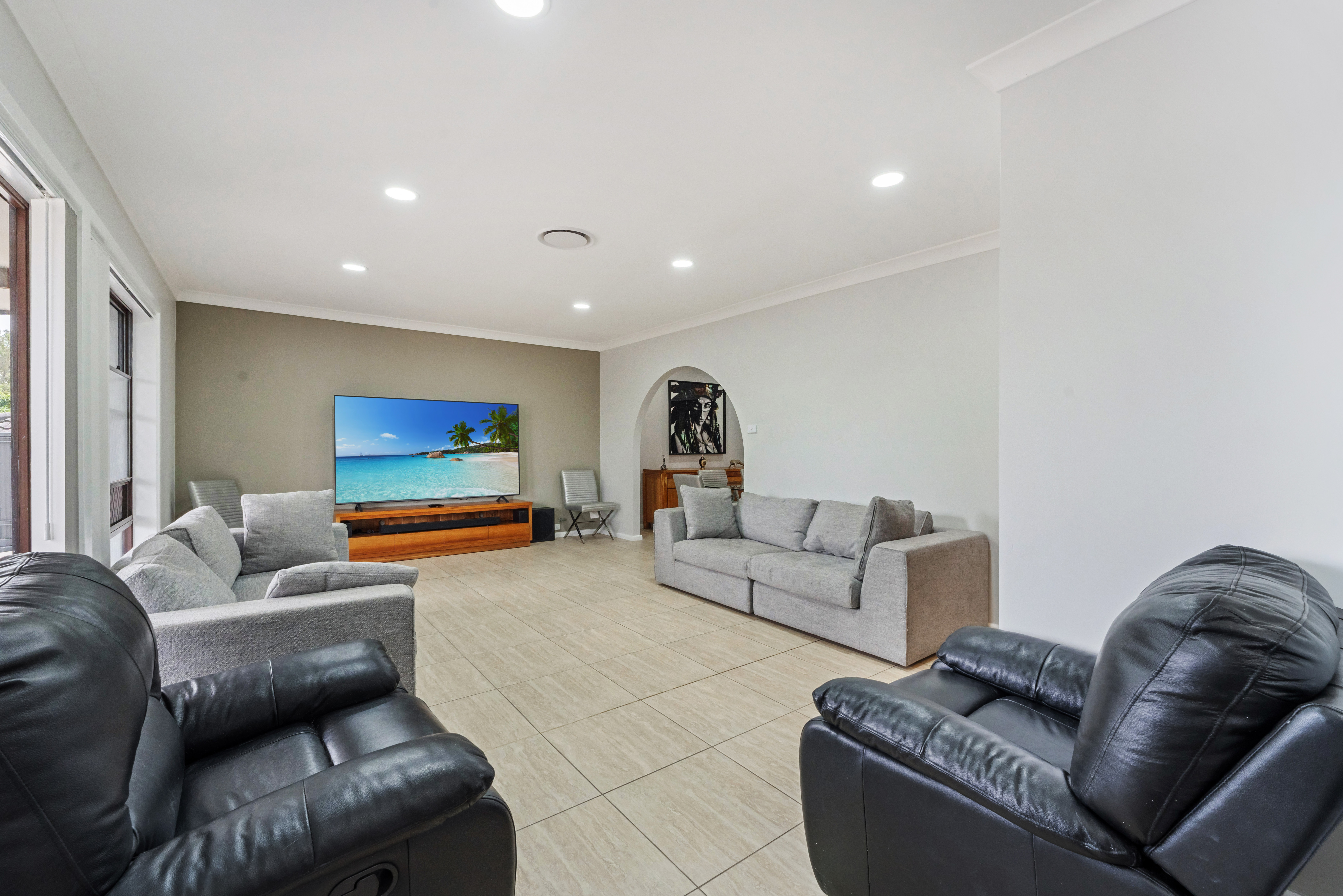 5-bedroom house at 72 Bellinger Road, Ruse, NSW 2560, , New South Wales