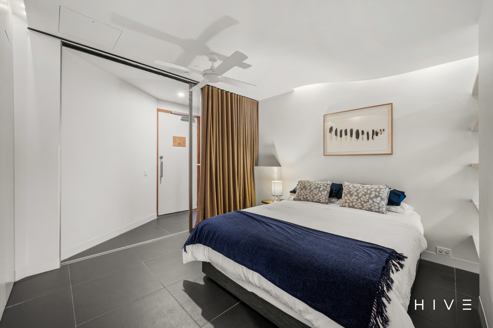 809/25 Edinburgh Avenue, City, Act, 2601 - Image 3