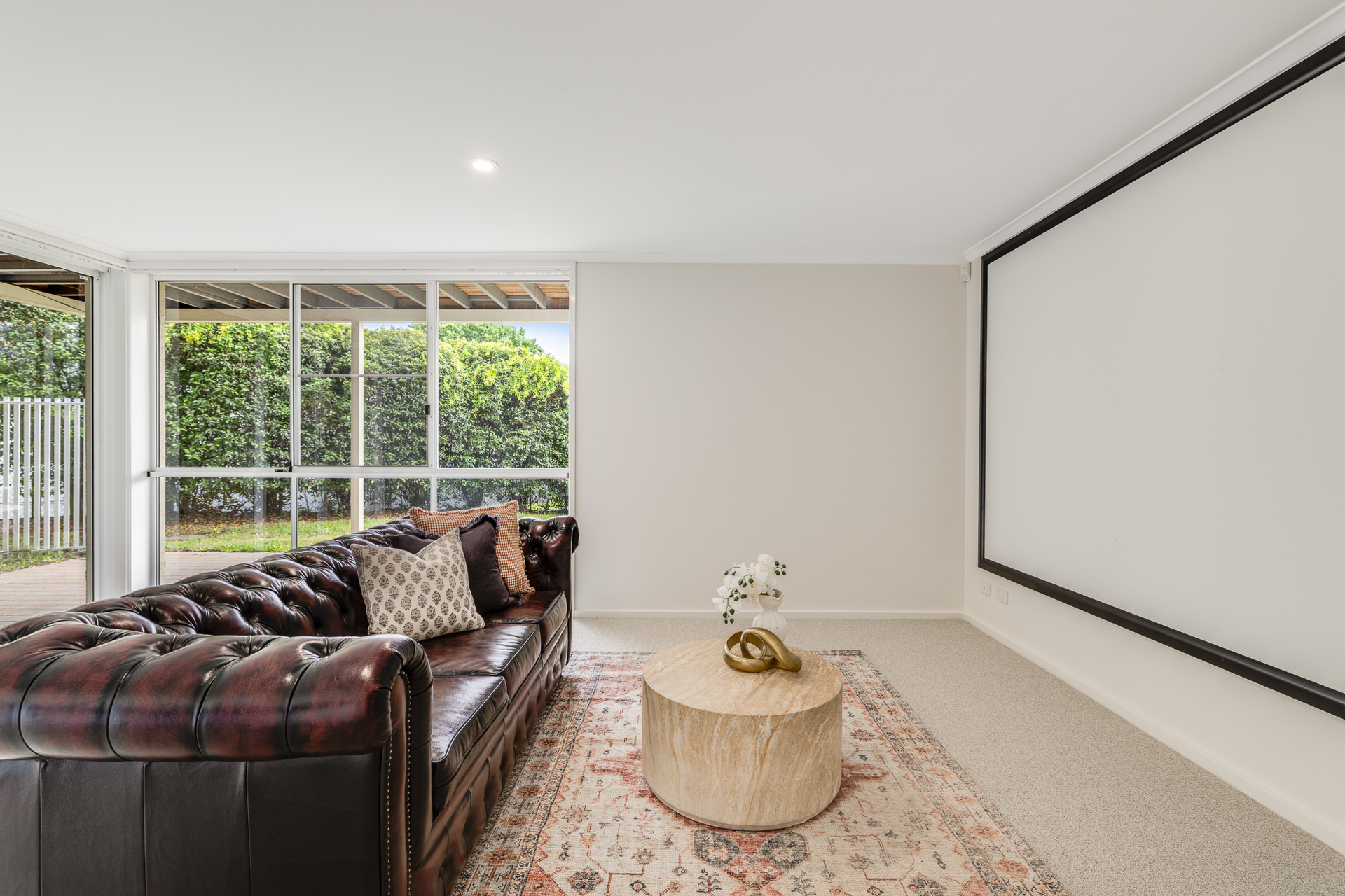 7-bedroom house at 7 Curzon Street, Mount Lofty, QLD 4350, , Queensland