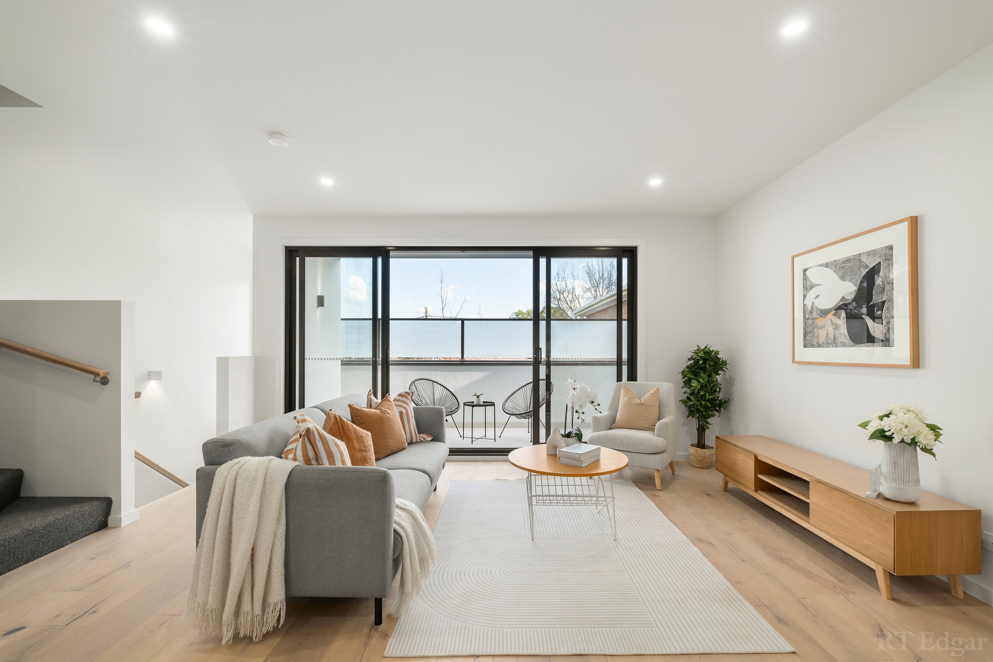 11/40 - 40A Whitehorse Road, Blackburn, Vic, 3130 - Image 3