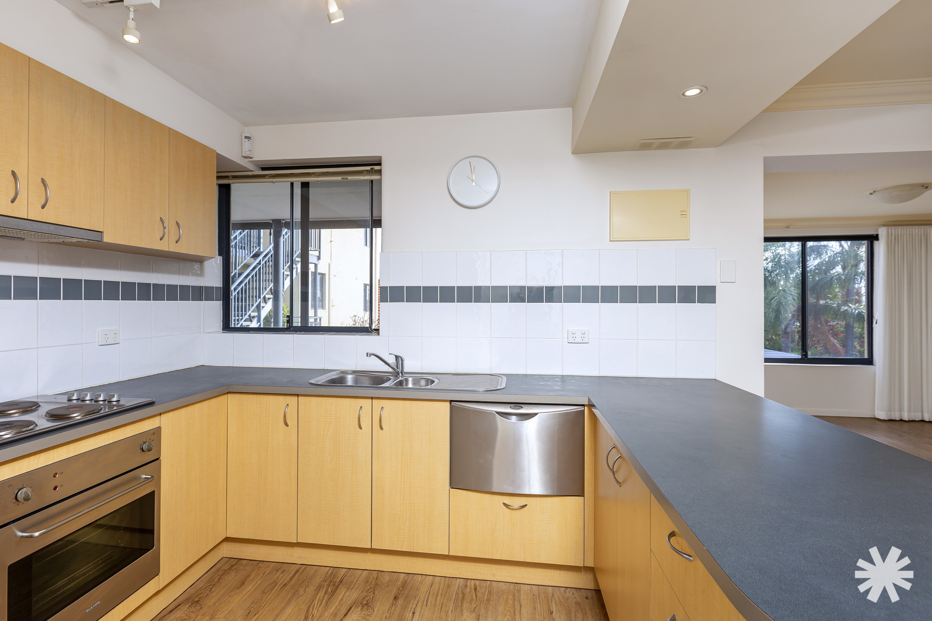 5/191 Coode Street, Como, Wa, 6152 - Image 4