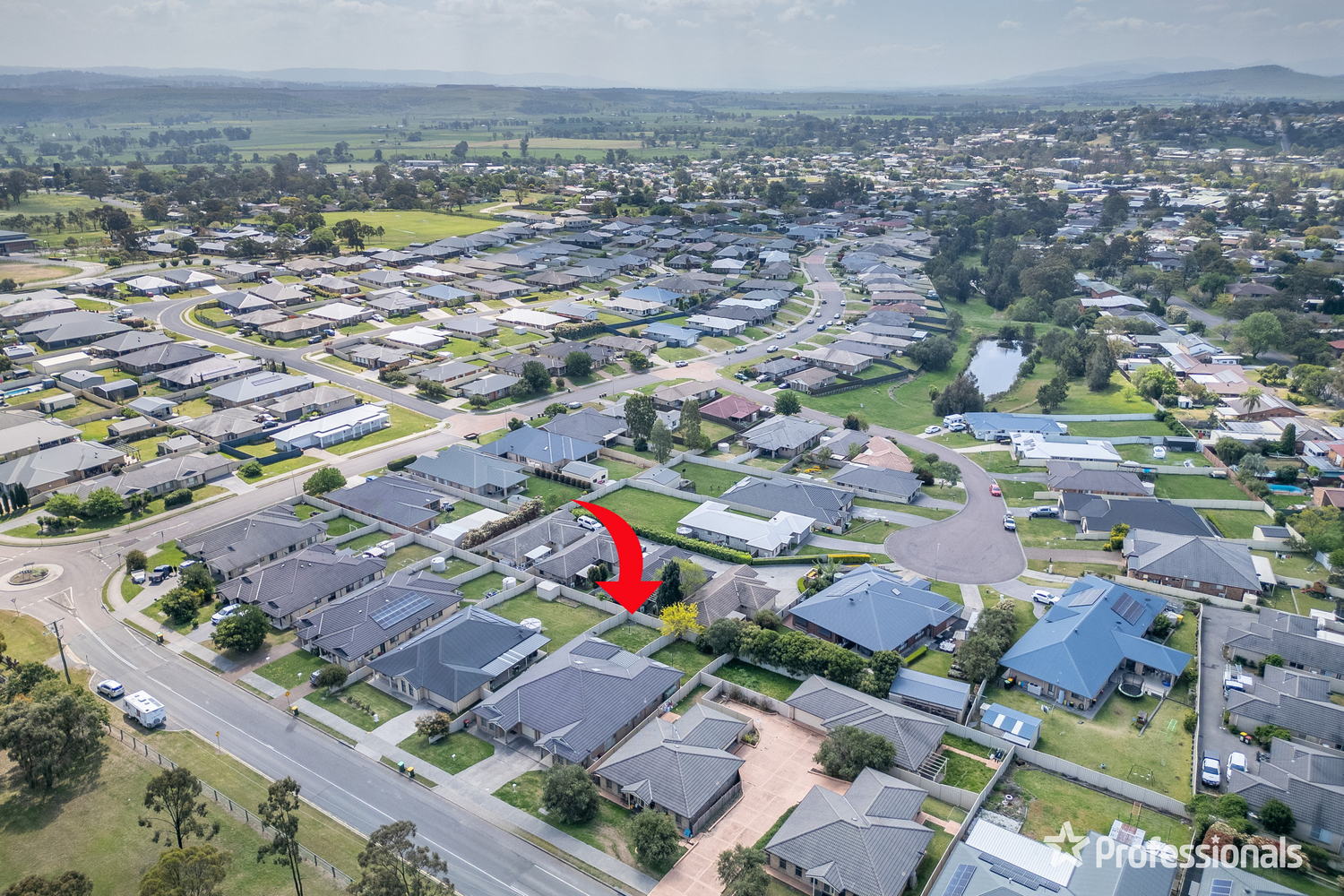 3-bedroom unit at A /9 Skellatar Stock Route, Muswellbrook, Nsw, 2333, Muswellbrook, New South Wales