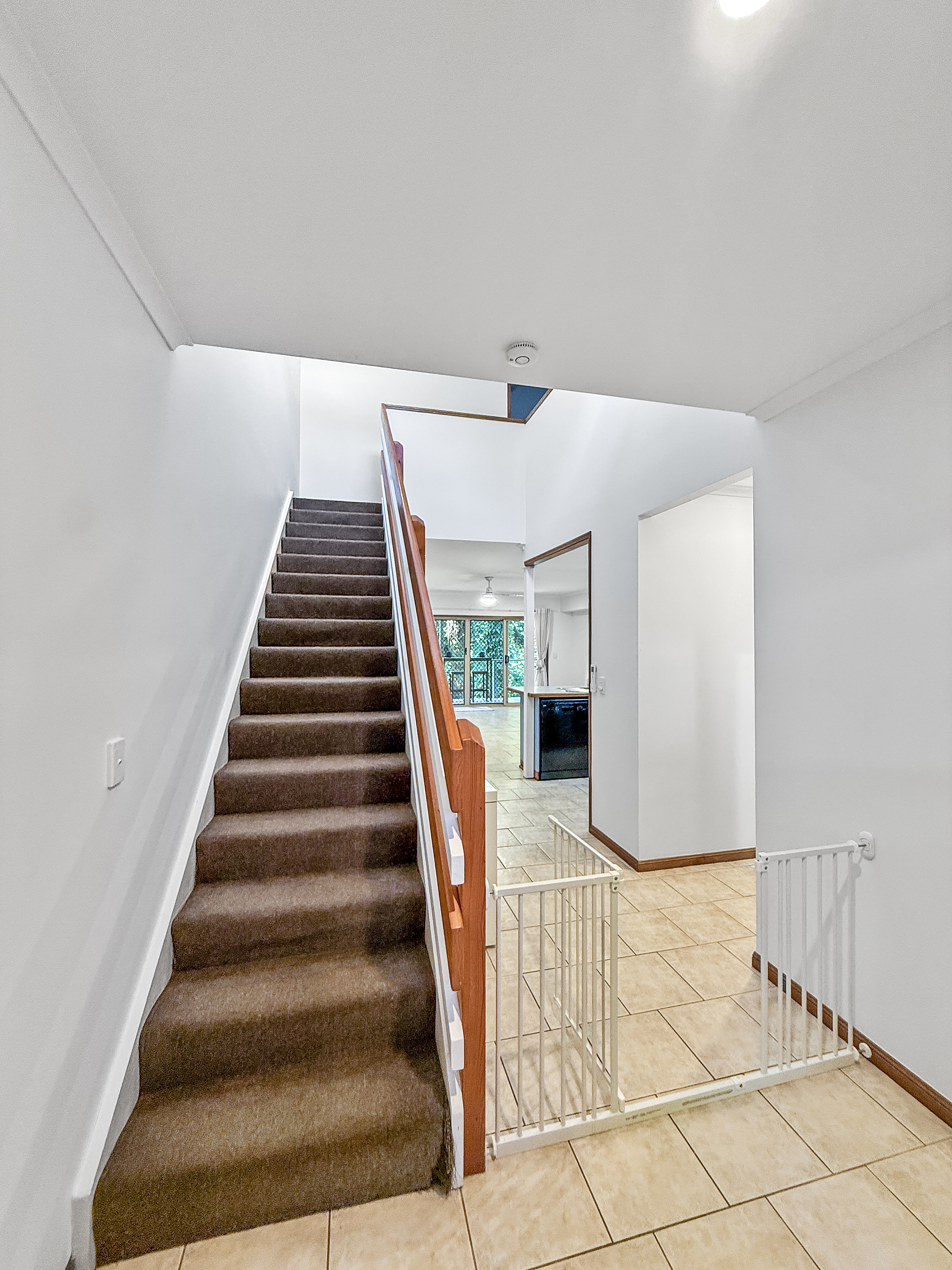 2-bedroom unit at Unit 9/2032C Tully Mission Beach Rd, Wongaling Beach, Qld, 4852, Cassowary Coast, Queensland