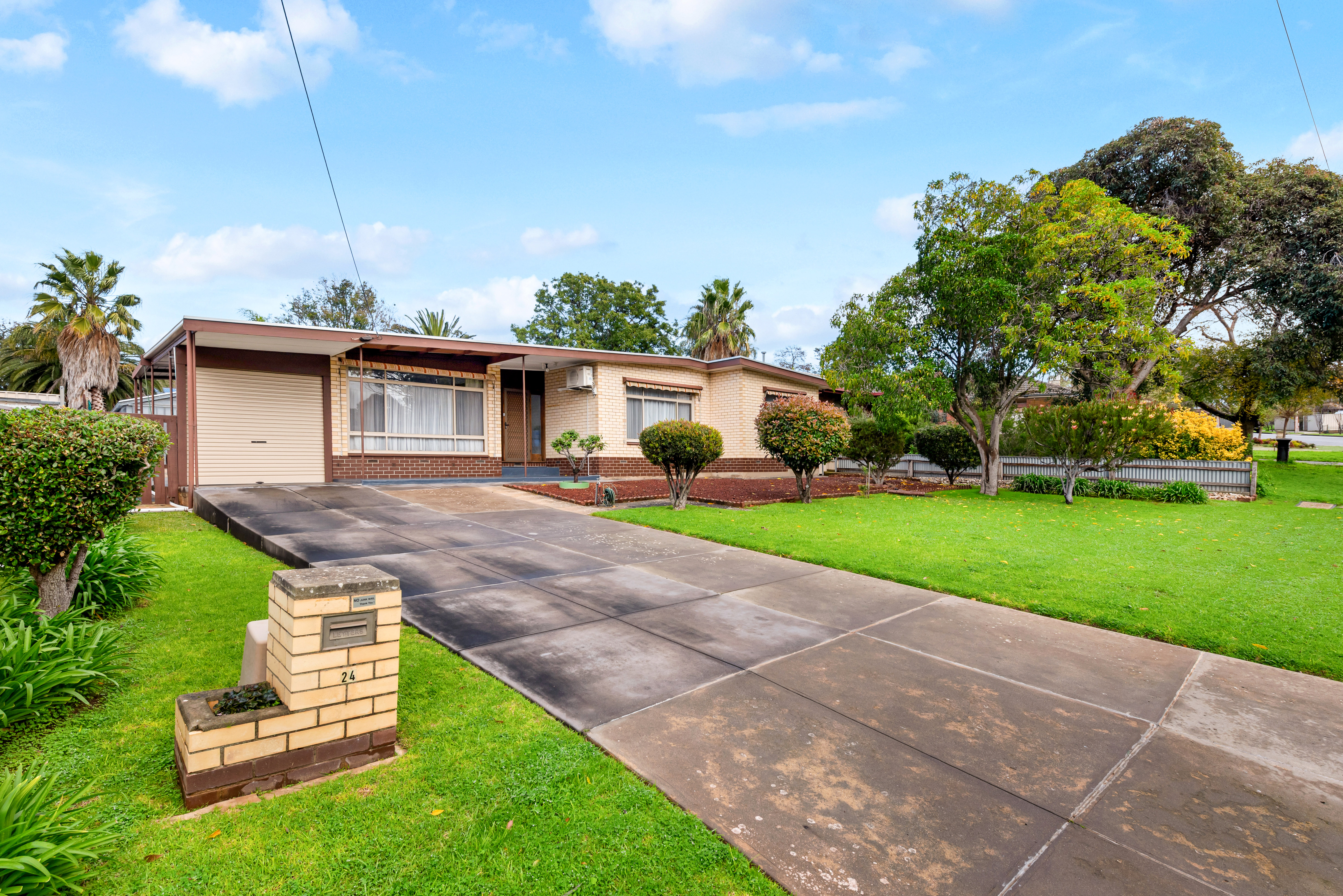 3-bedroom house at 24 Greengate Grove, Hackham, SA 5163, Onkaparinga, South Australia