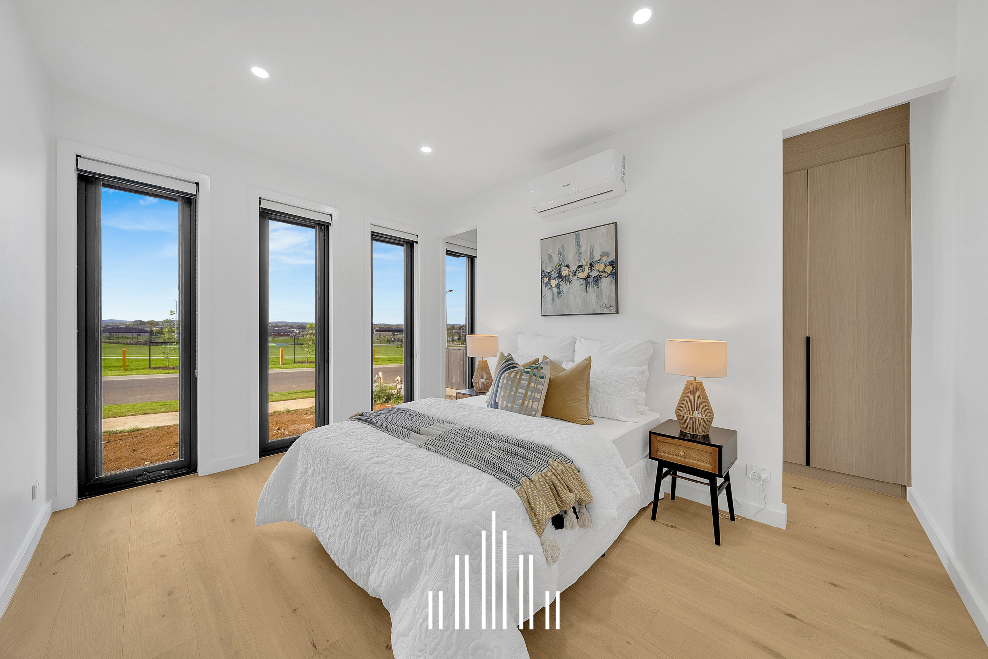 26 Koalas Circuit, Clyde North, Vic, 3978 - Image 8