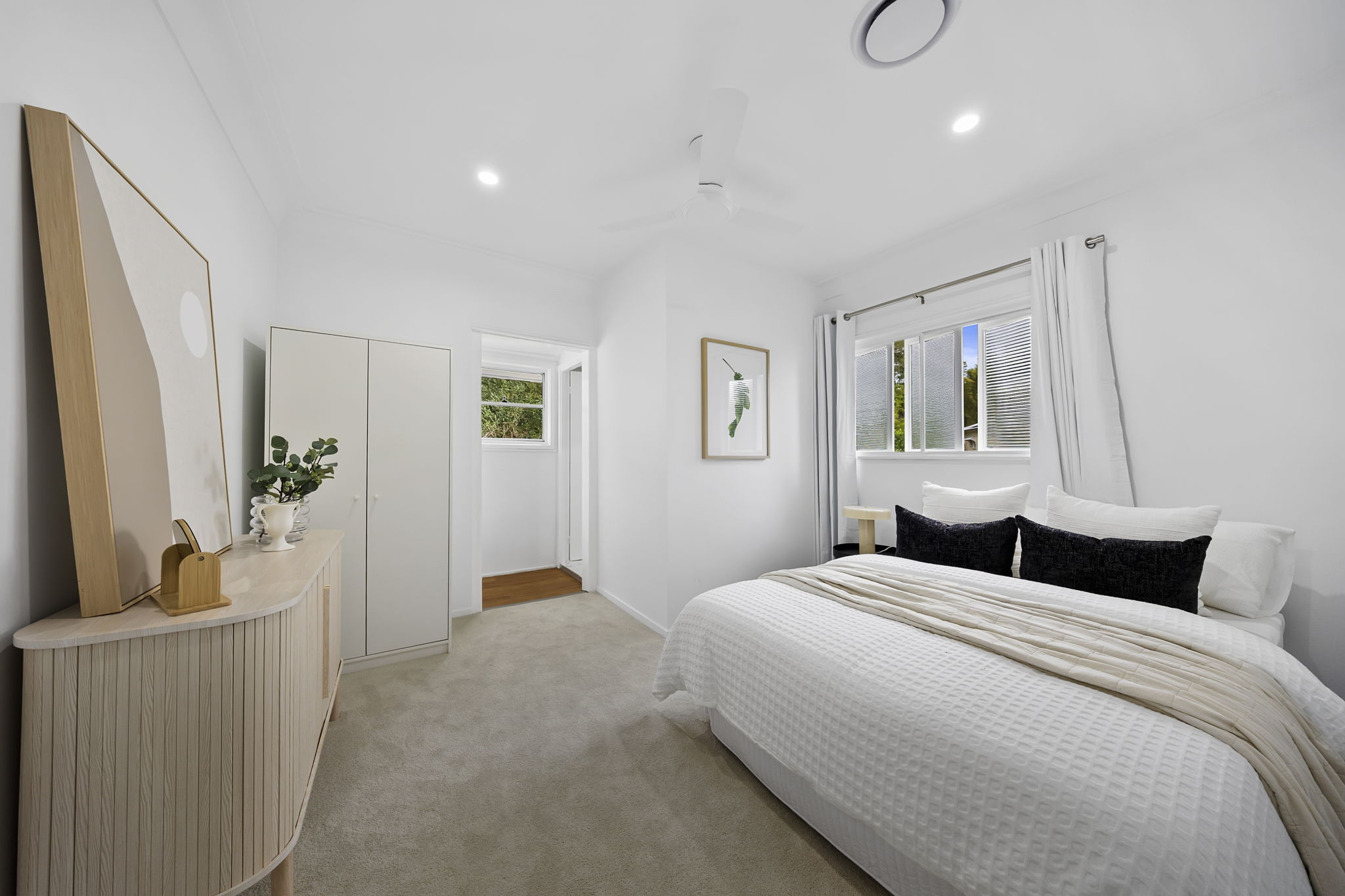 10 RUNIC STREET, Bardon QLD 4065 - Image 10