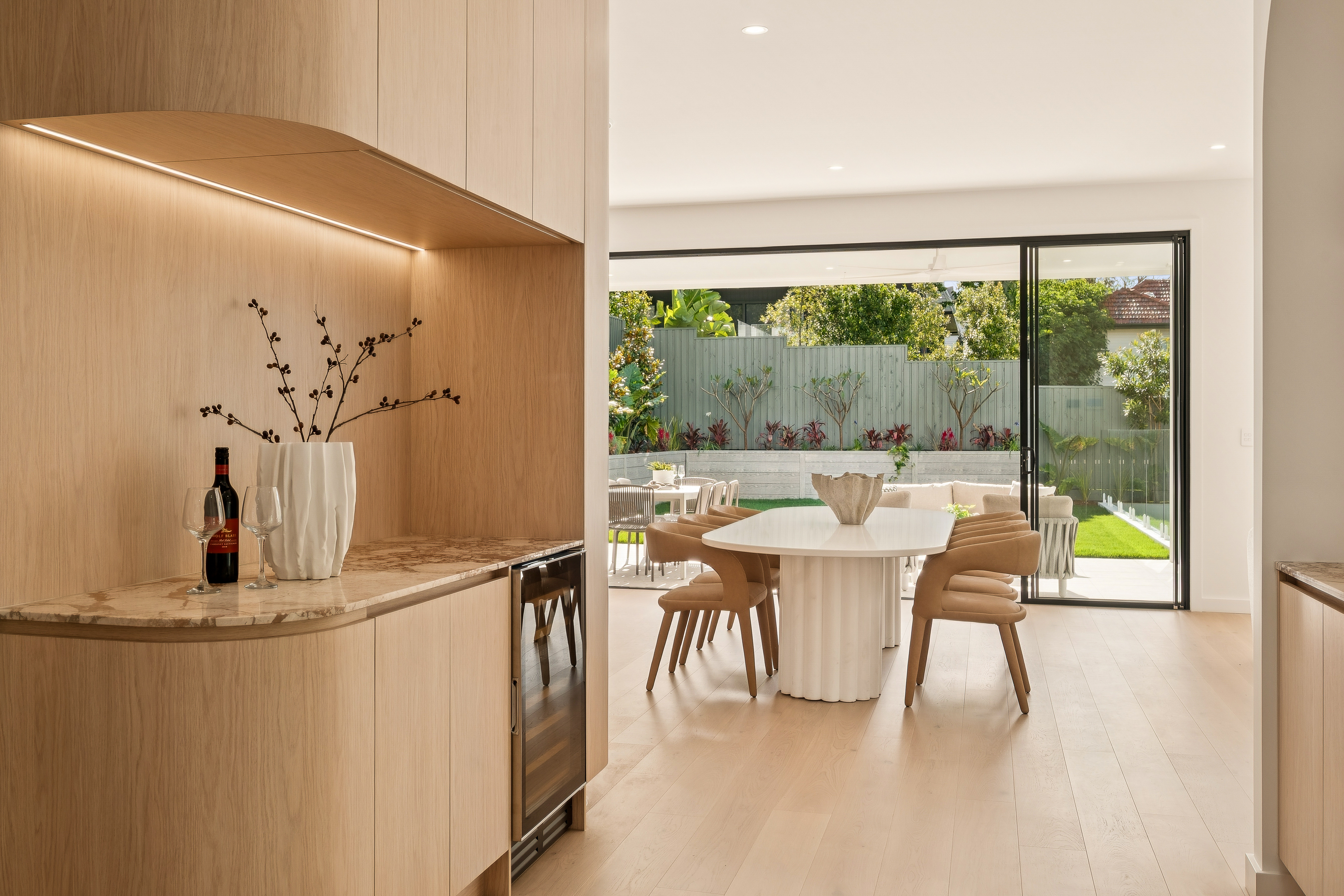 11 LUTZOW STREET, Tarragindi QLD 4121 - Image 8