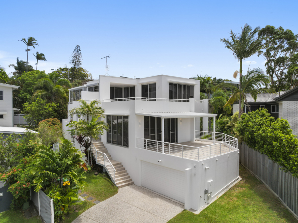 14 OCEAN CREST PLACE, Alexandra Headland QLD 4572 - Image 2