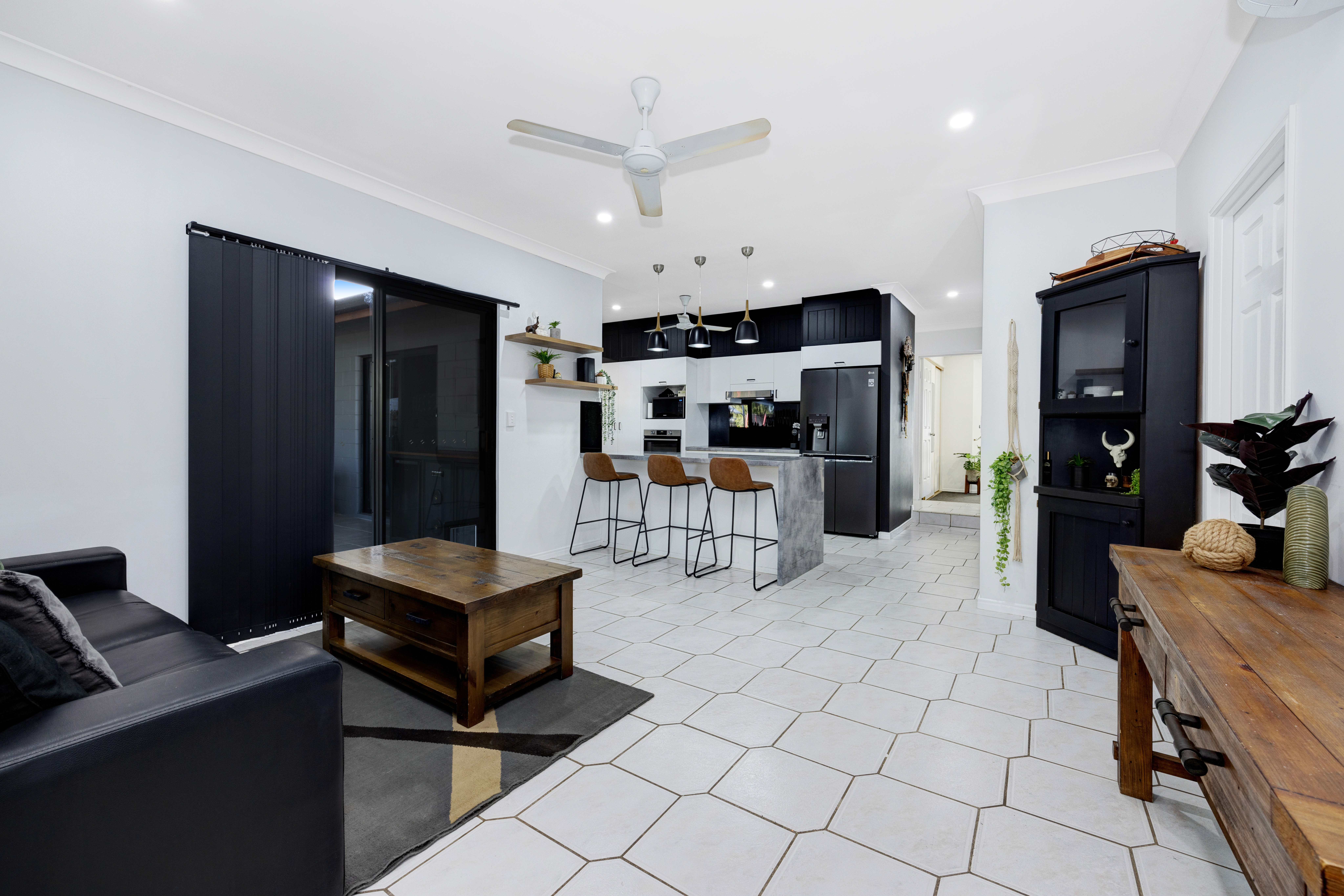 3 JESSICA COURT, Deeragun QLD 4818 - Image 4