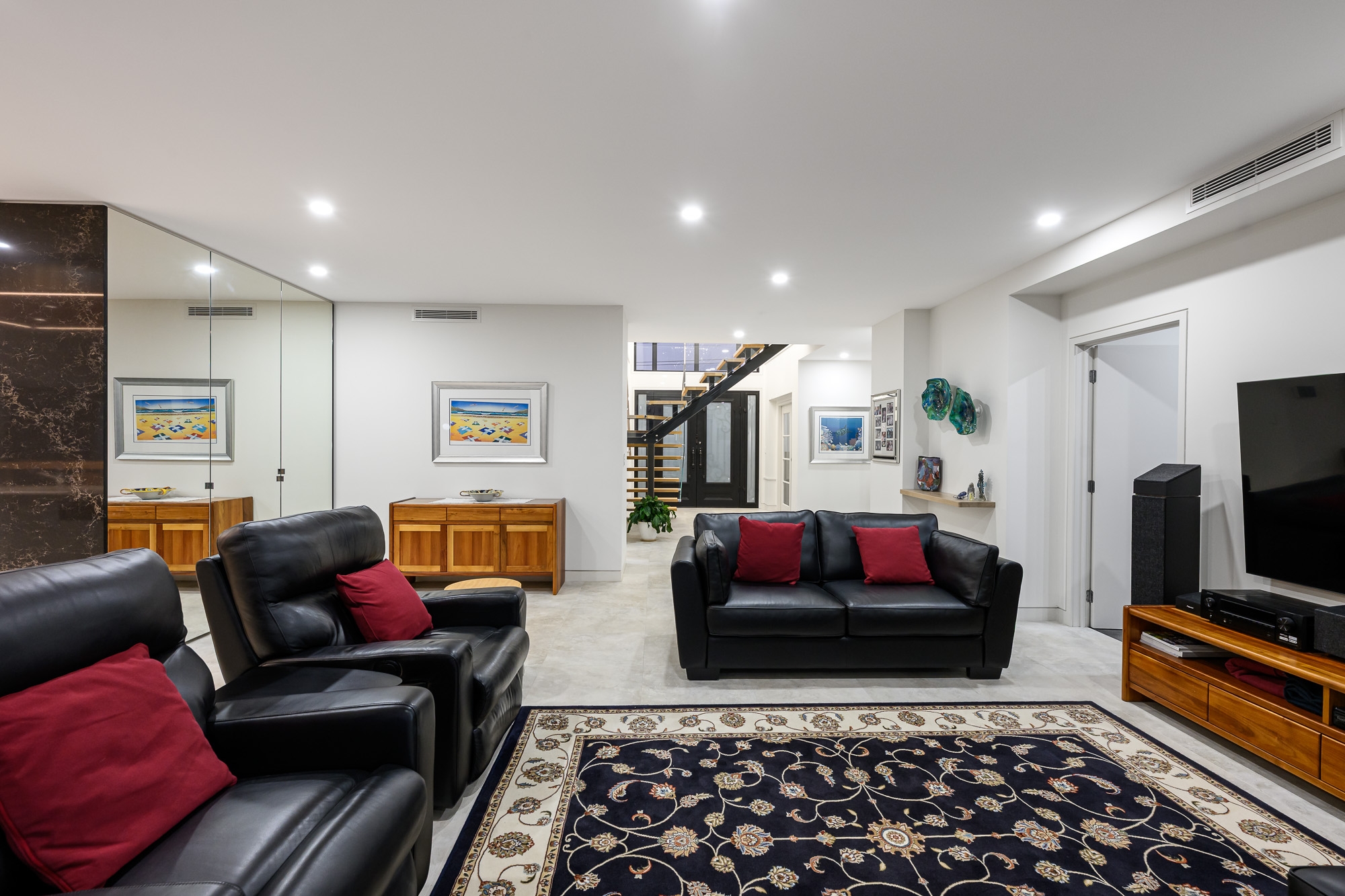 12 LACHLAN AVENUE, Sylvania Waters NSW 2224 - Image 7
