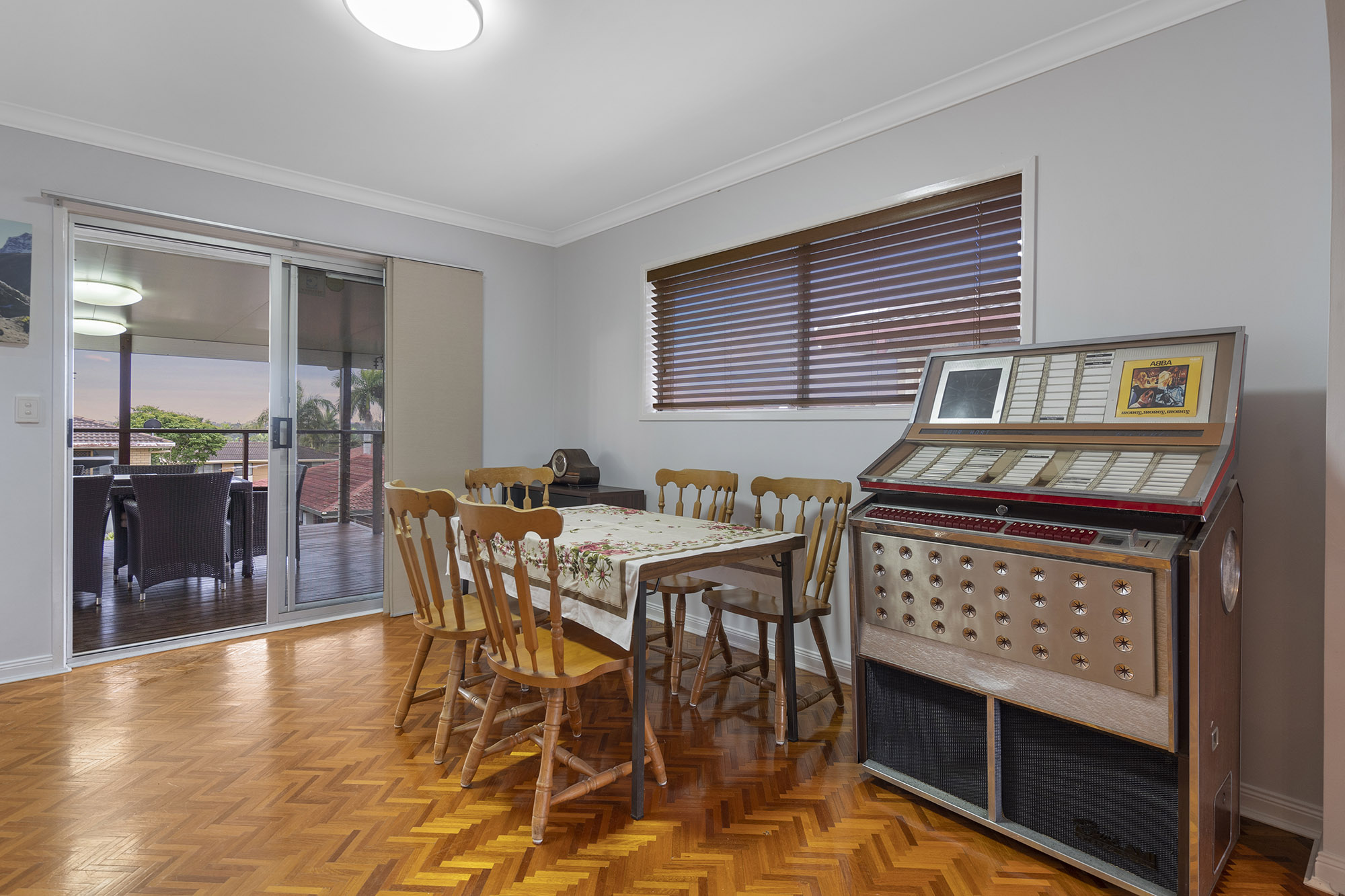 16 CAMARO STREET, Runcorn QLD 4113 - Image 6