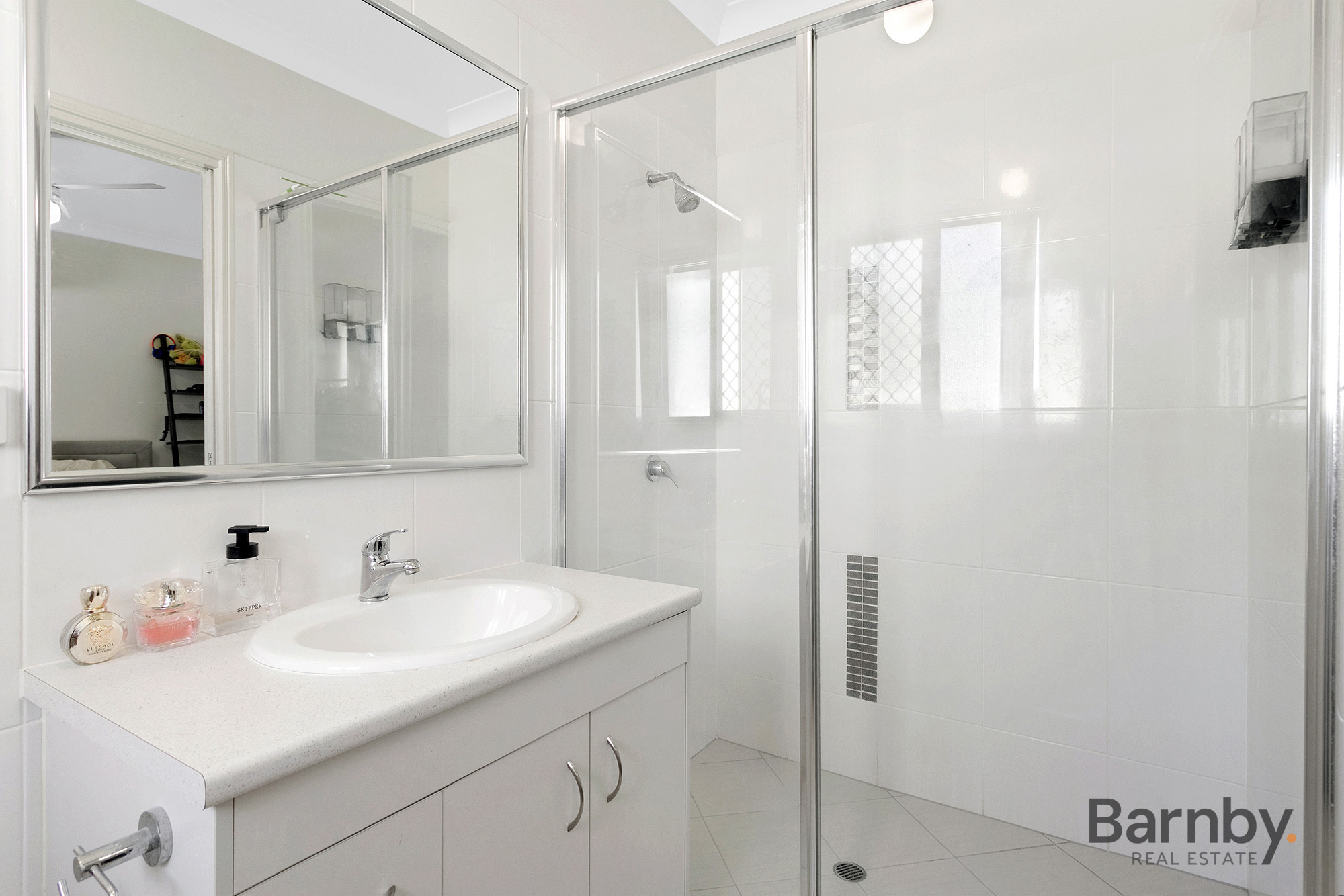 5-bedroom unit at 5 Esther Place, Nambour, QLD 4560, Sunshine Coast, Queensland