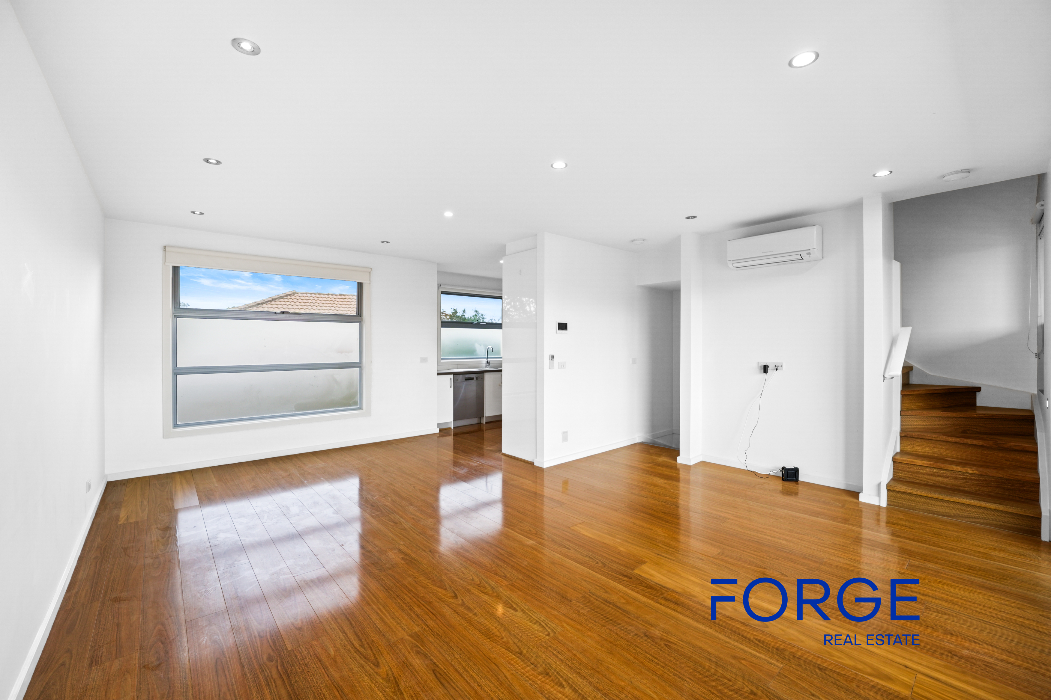 3/1 Station Street, Blackburn, VIC 3130 - Image 3