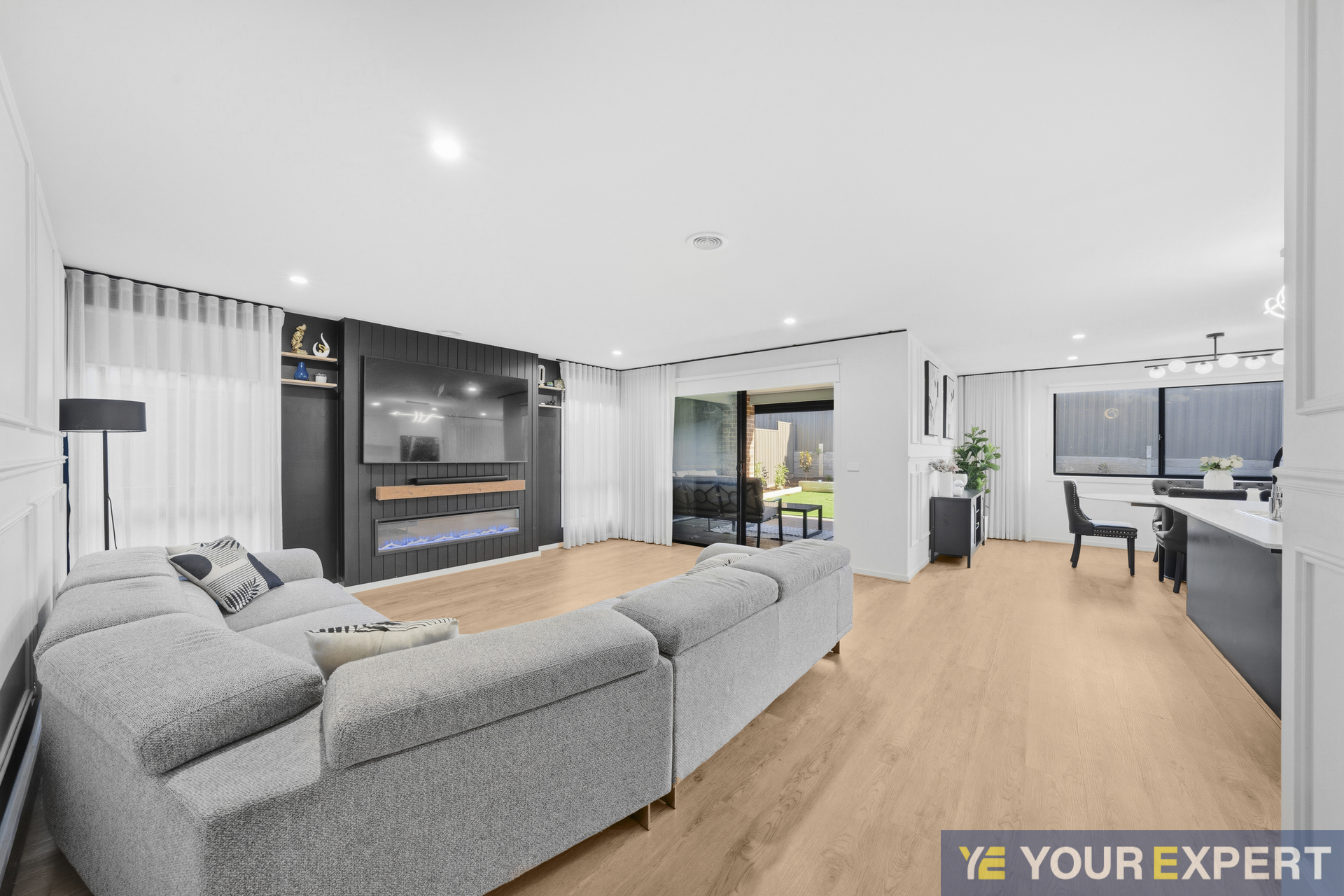 22 HEAVENLY CRESCENT, Pakenham VIC 3810 - Image 8