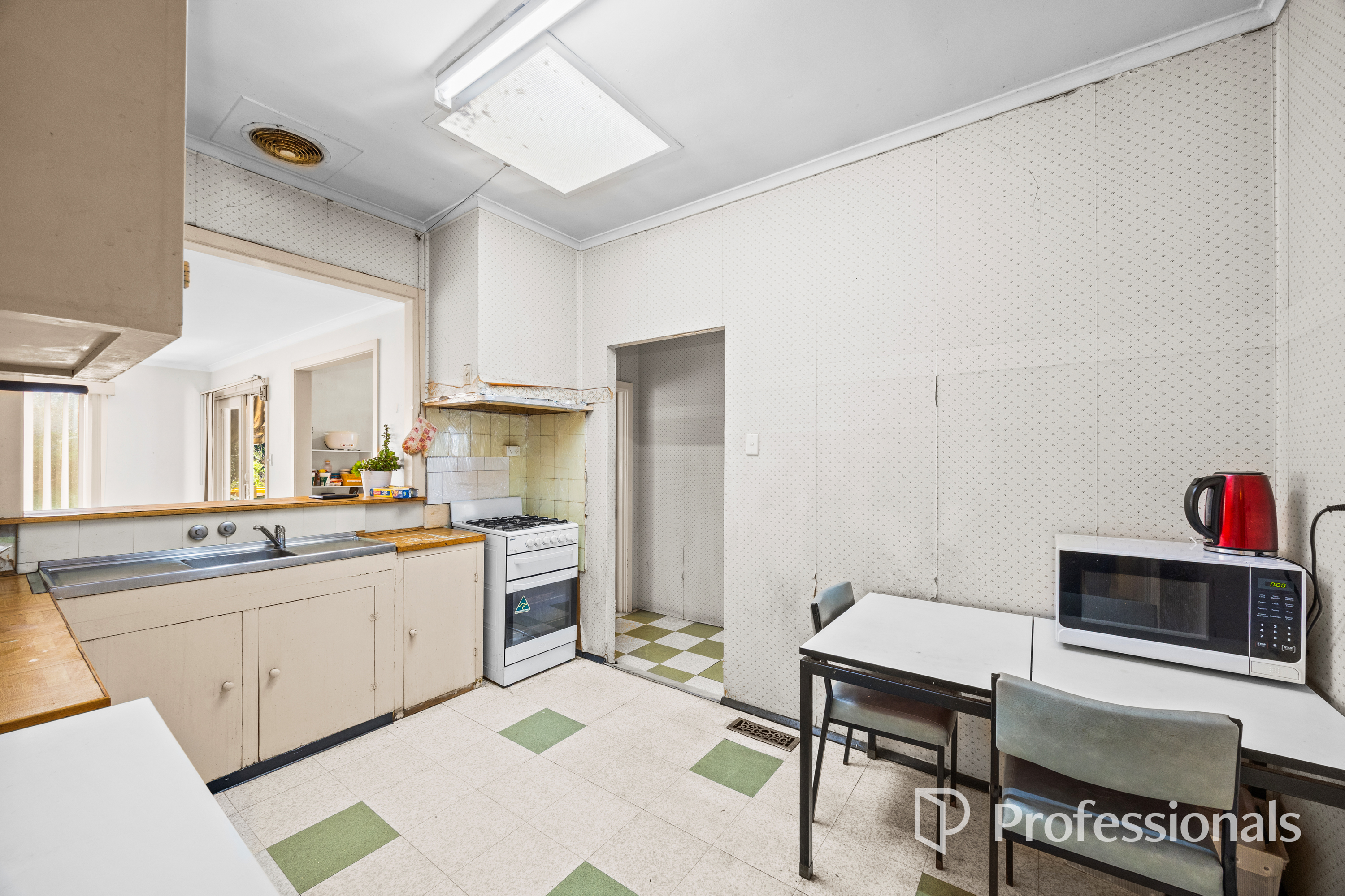 11 Lancaster Street, Ashburton, VIC 3147 - Image 8