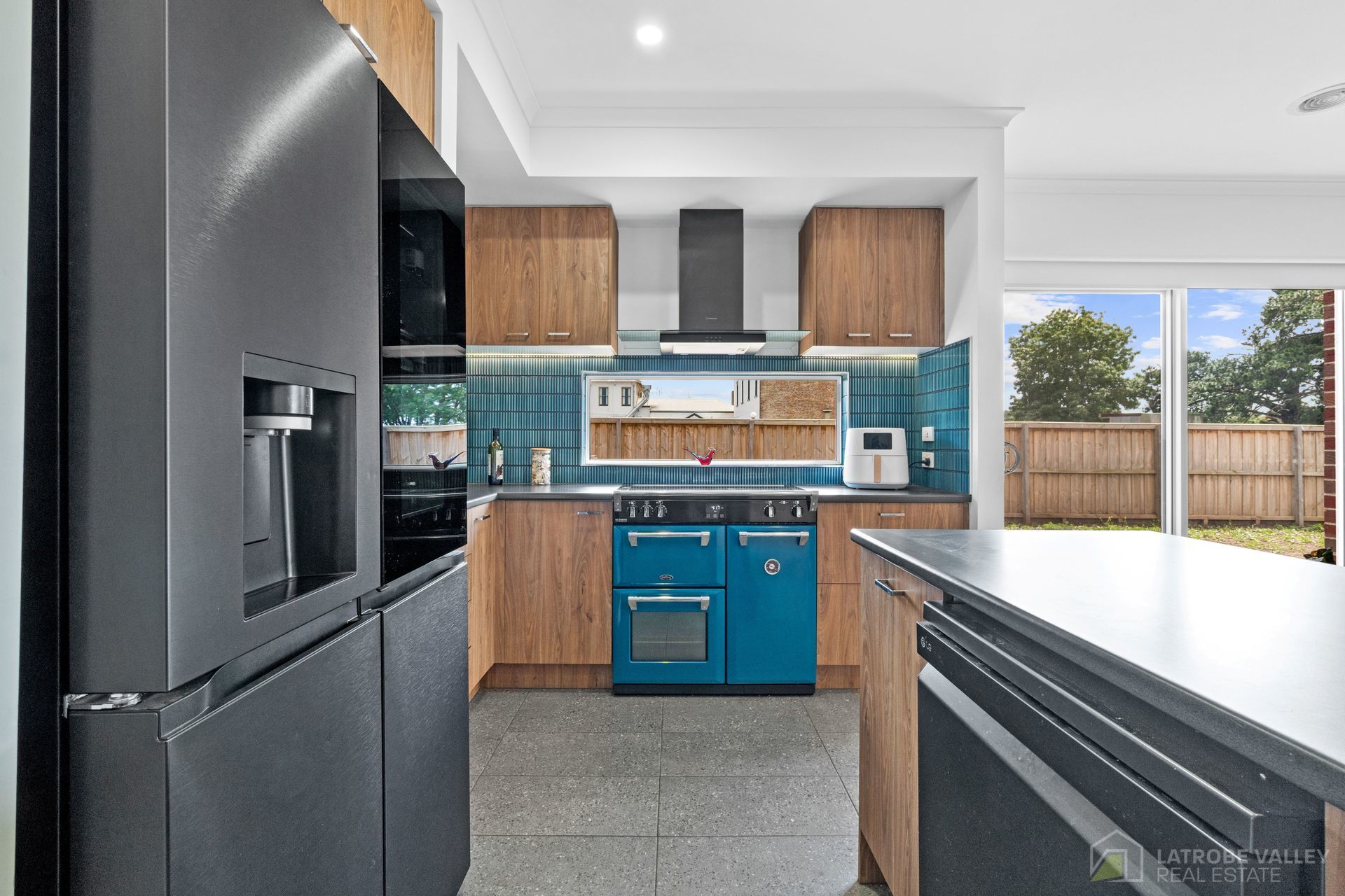 27 Lyons Street, Rosedale, Vic, 3847 - Image 7