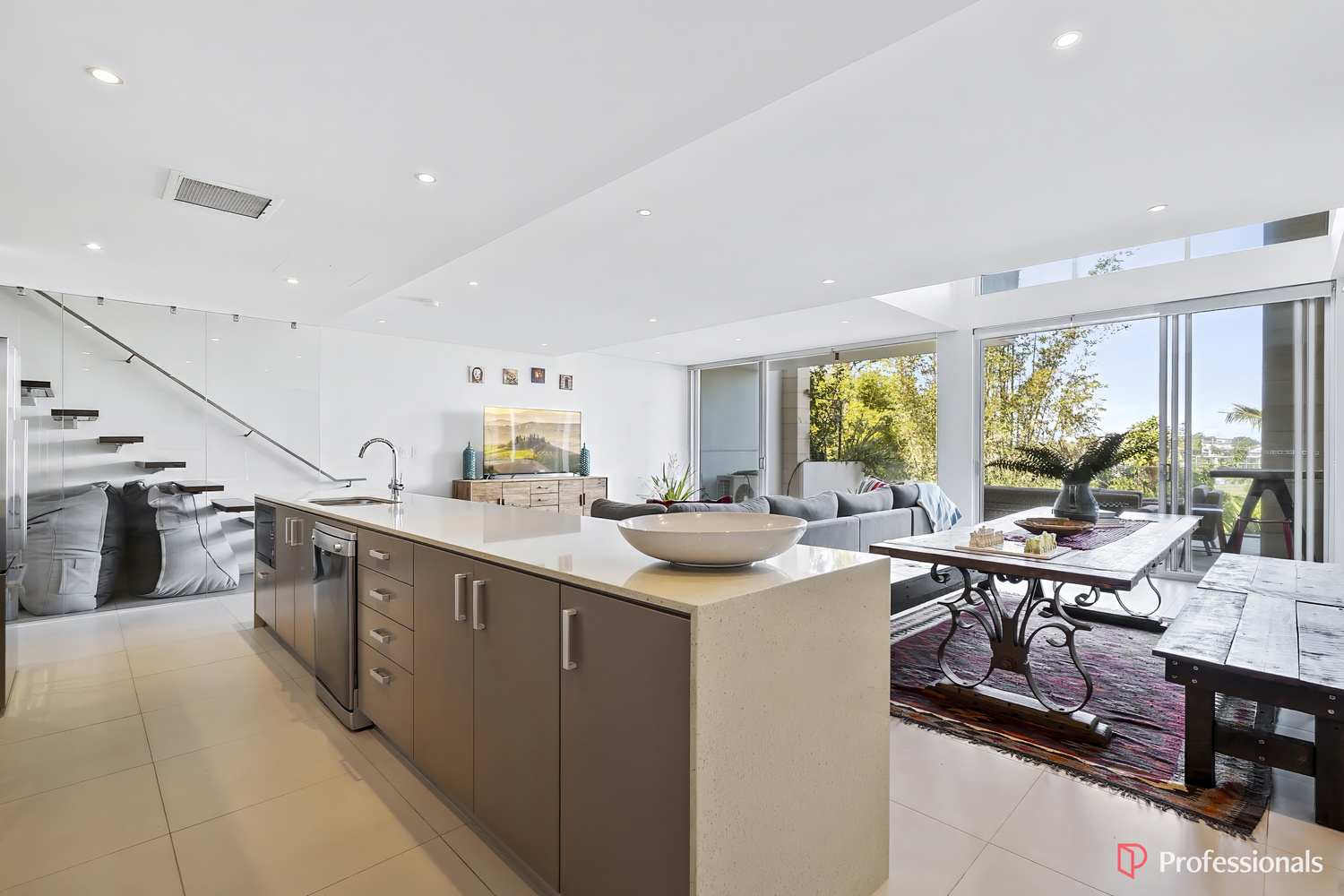 3-bedroom unit at 4/20-24 Cliff Street, Yeppoon, QLD 4703, Livingstone, Queensland