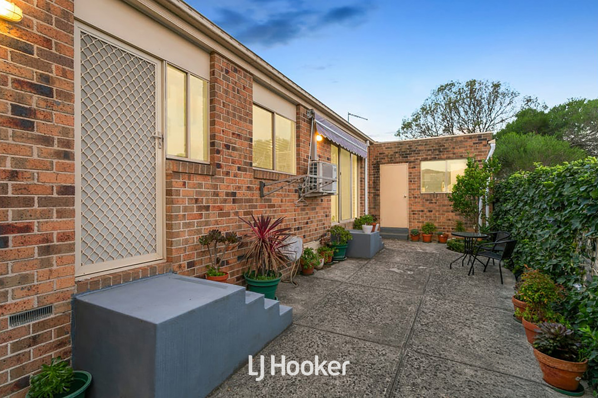215 Power Road, Endeavour Hills, VIC 3802 - Image 5