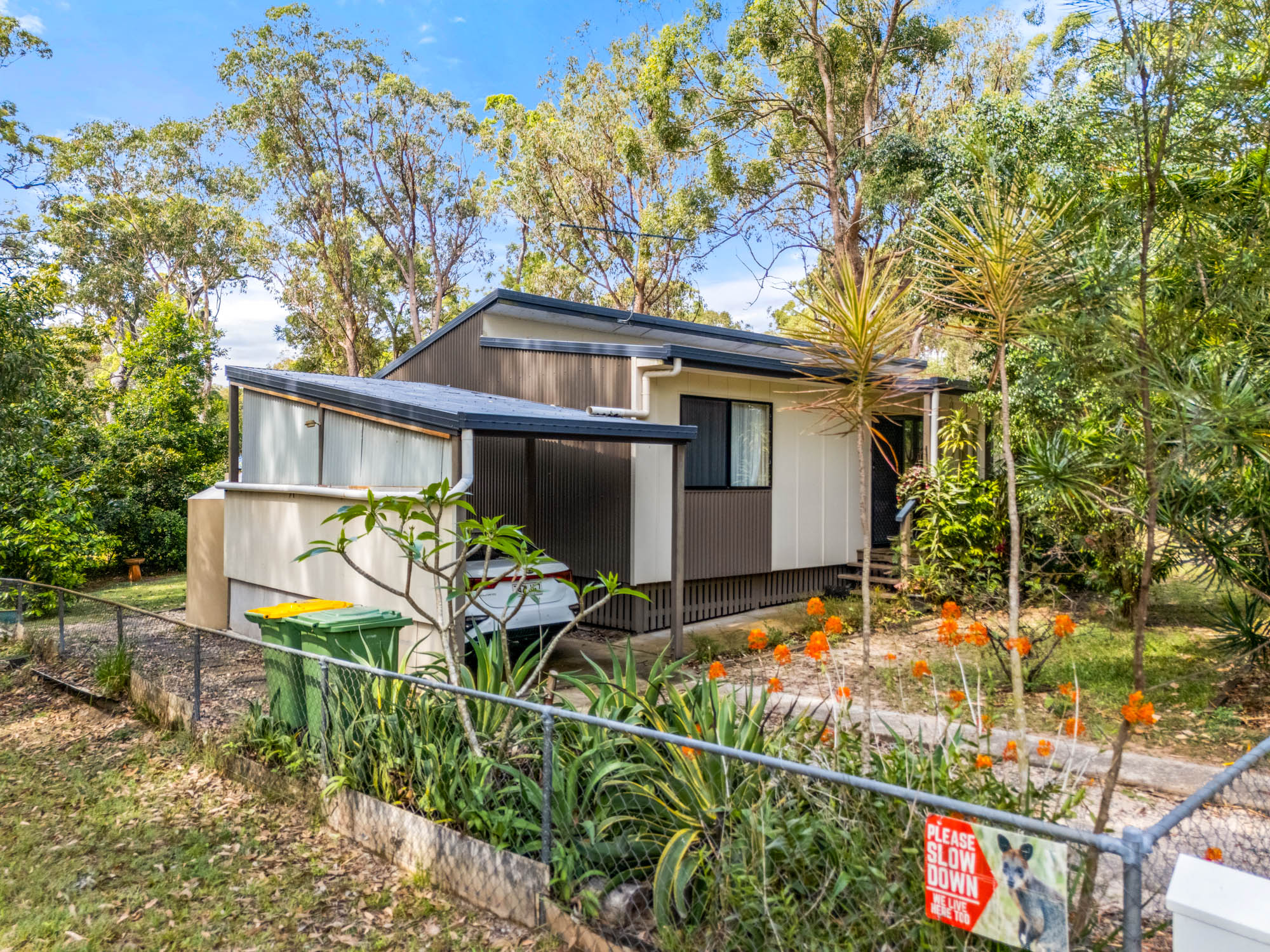 17 Cook Avenue, Russell Island, QLD 4184 - Image 1