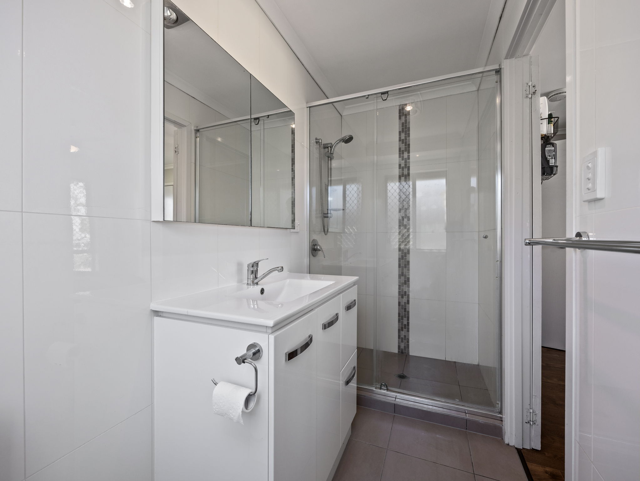 28 BURGESS STREET, Raceview QLD 4305 - Image 10
