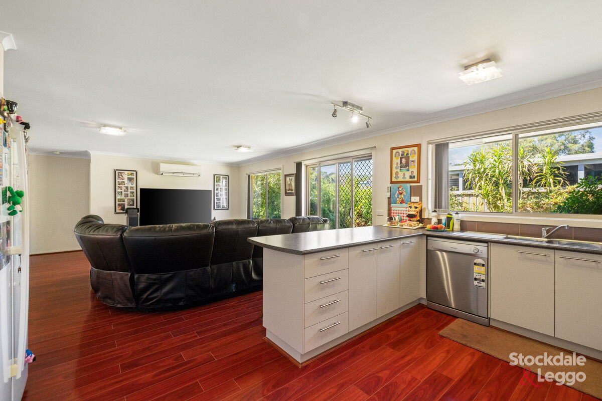 22 Plover Street, Cowes, VIC 3922 - Image 5