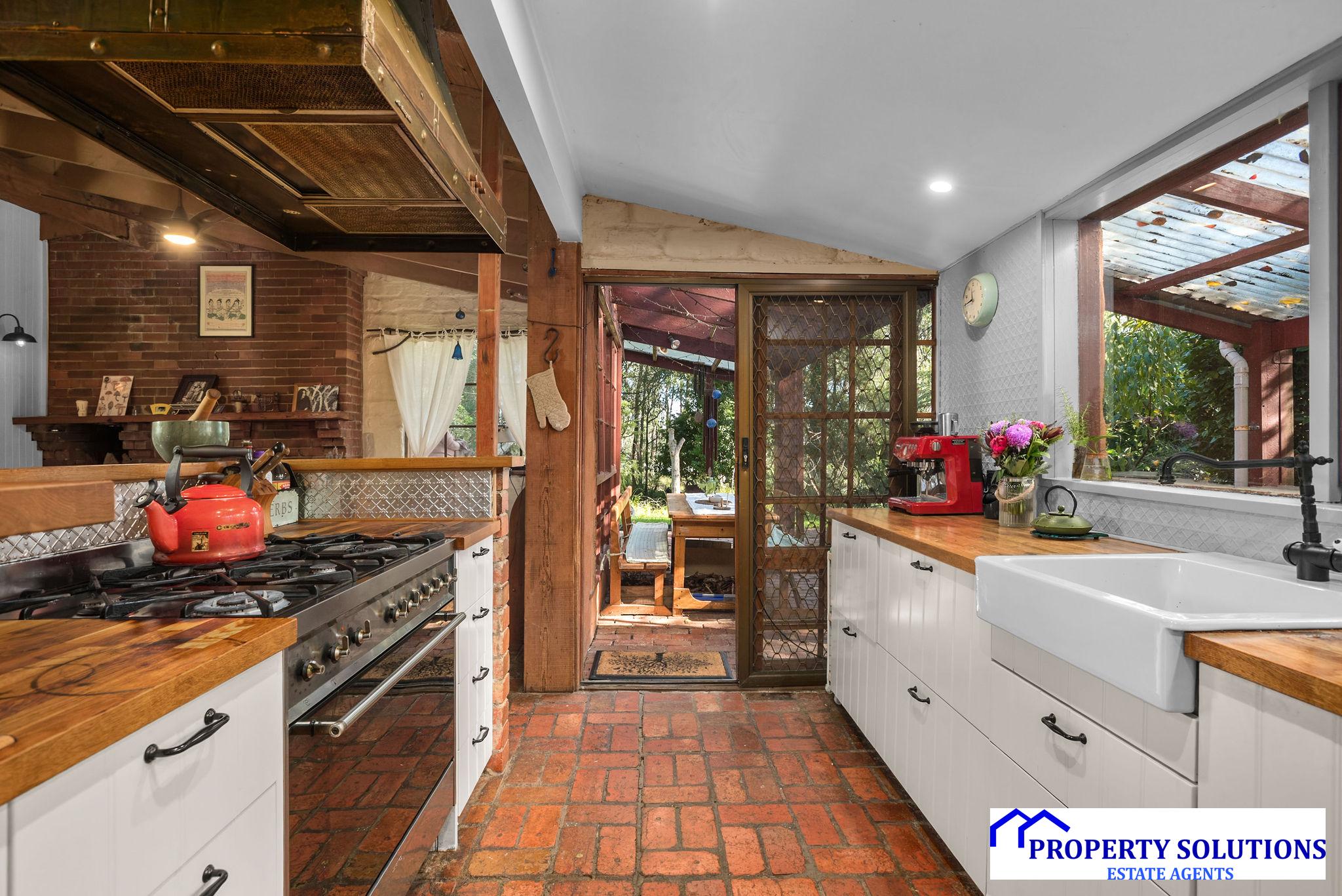 3-bedroom house at 3 Hillcrest Court, Cockatoo, VIC 3781, Cardinia, Victoria