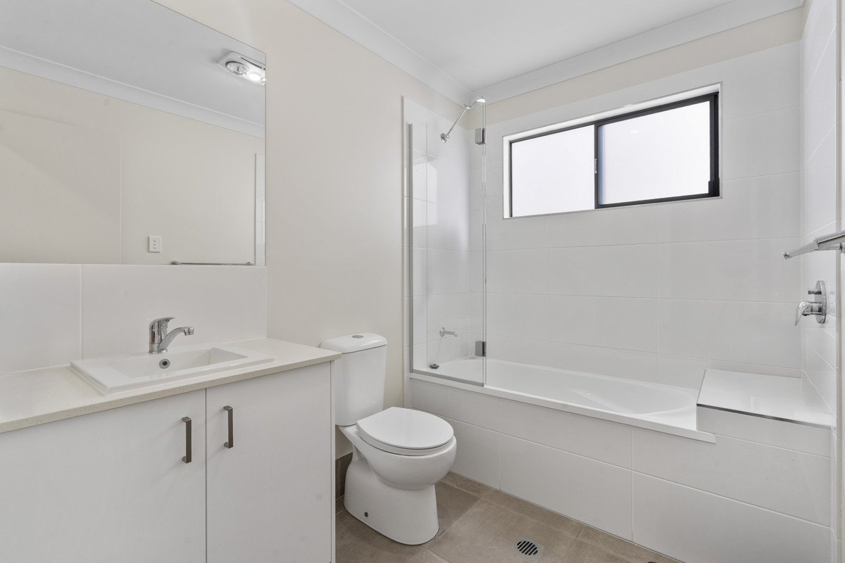 5-bedroom house at 47 ANDREW STREET, Bundamba QLD 4304, Ipswich, Queensland