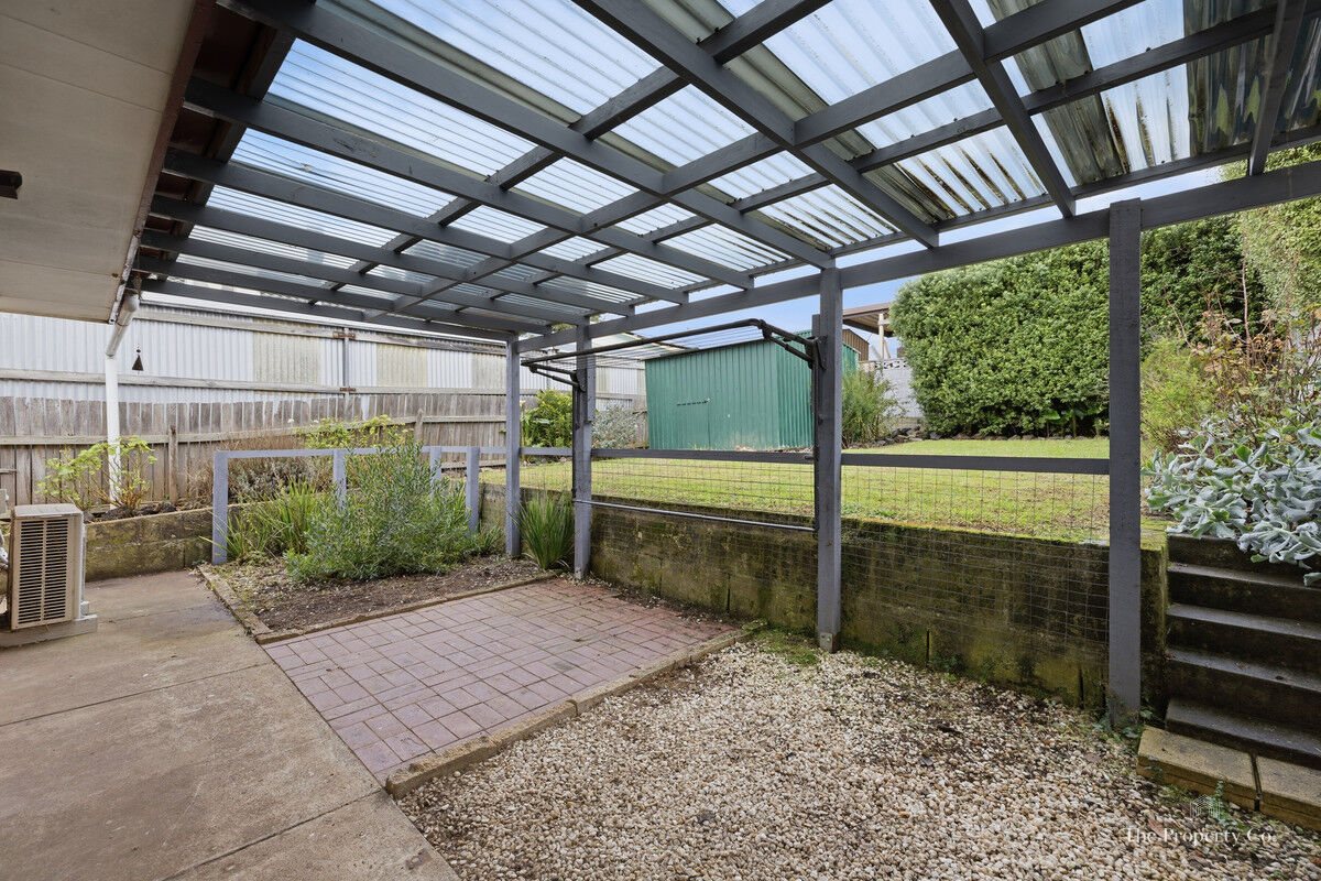 2-bedroom unit at 1/9 Marara Street, Mount Gambier, SA 5290, Mount Gambier, South Australia