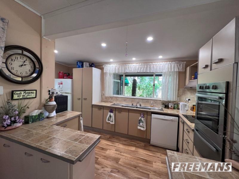 7-bedroom house at 40 Amaroo Drive, Wondai, QLD 4606, South Burnett, Queensland