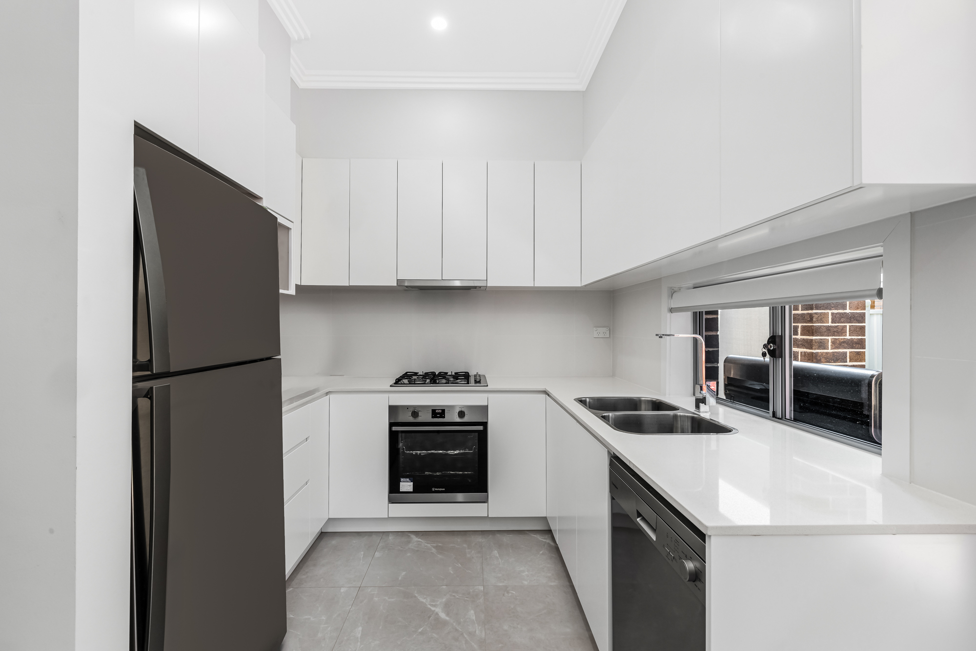 9 75-77 ADELAIDE STREET, OXLEY PARK NSW 2760 - Image 2