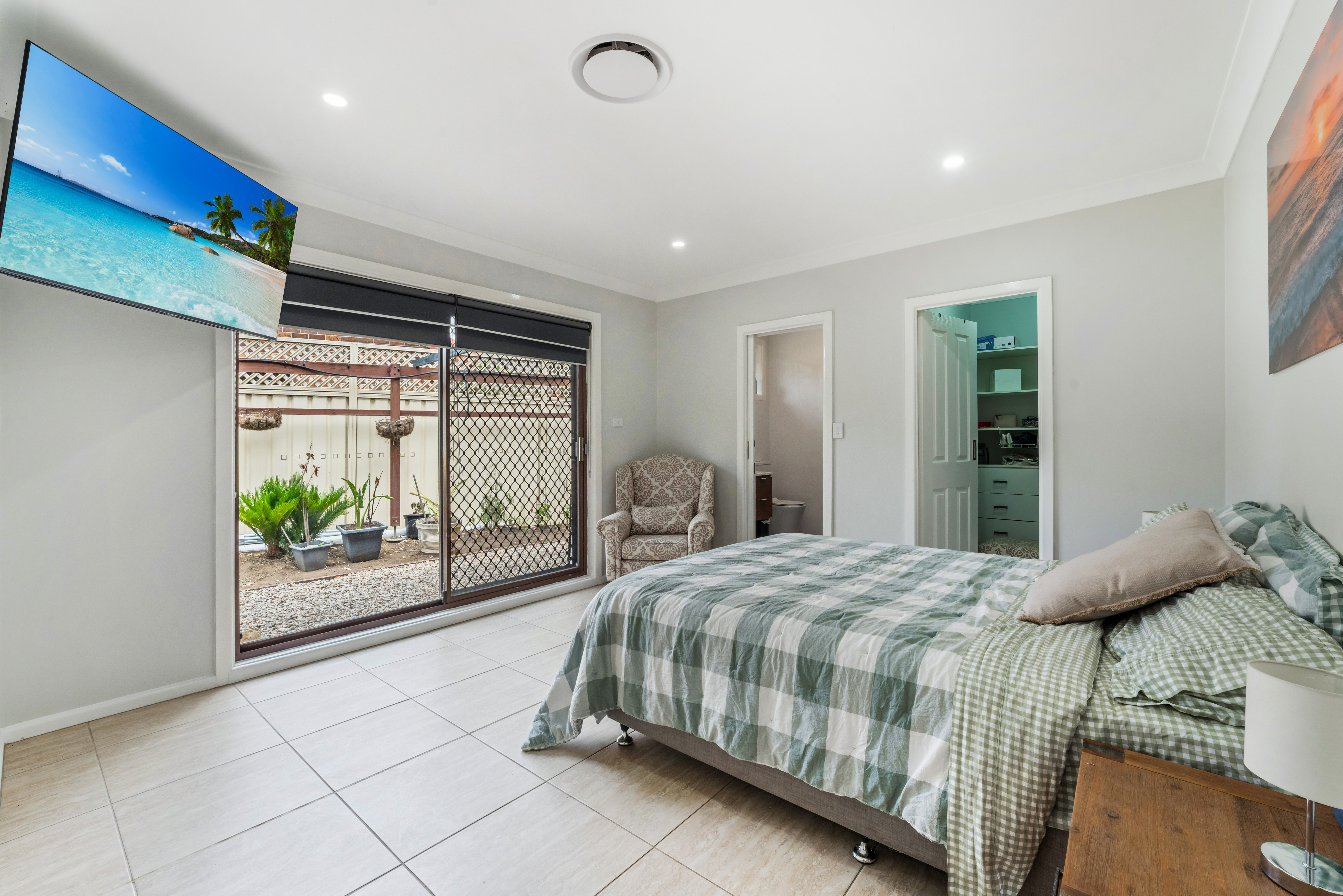 5-bedroom house at 72 Bellinger Road, Ruse, NSW 2560, , New South Wales