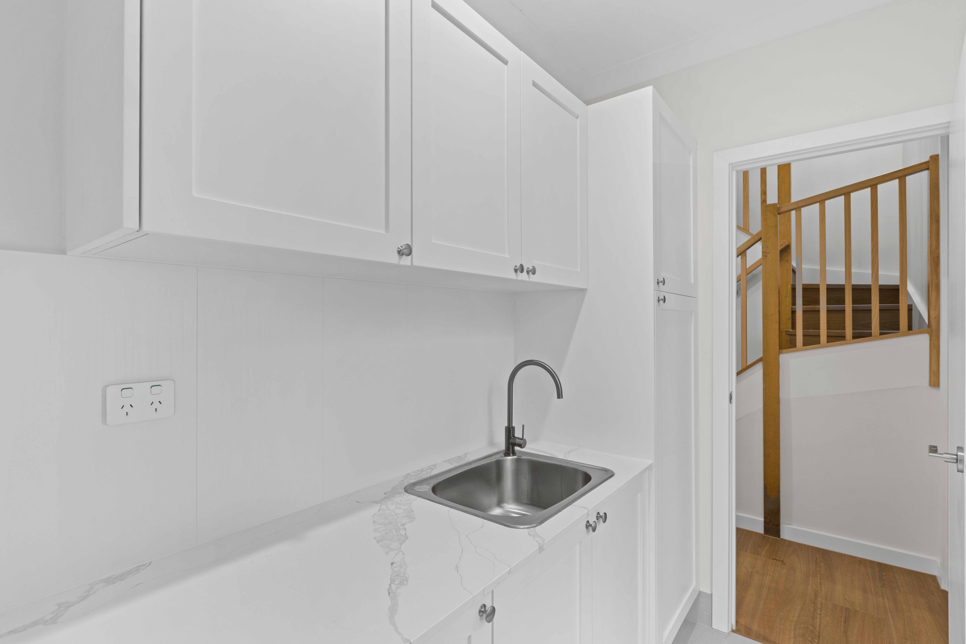 4-bedroom unit at 9/4 Harris Street, Wellington Point, QLD 4160, Redland, Queensland